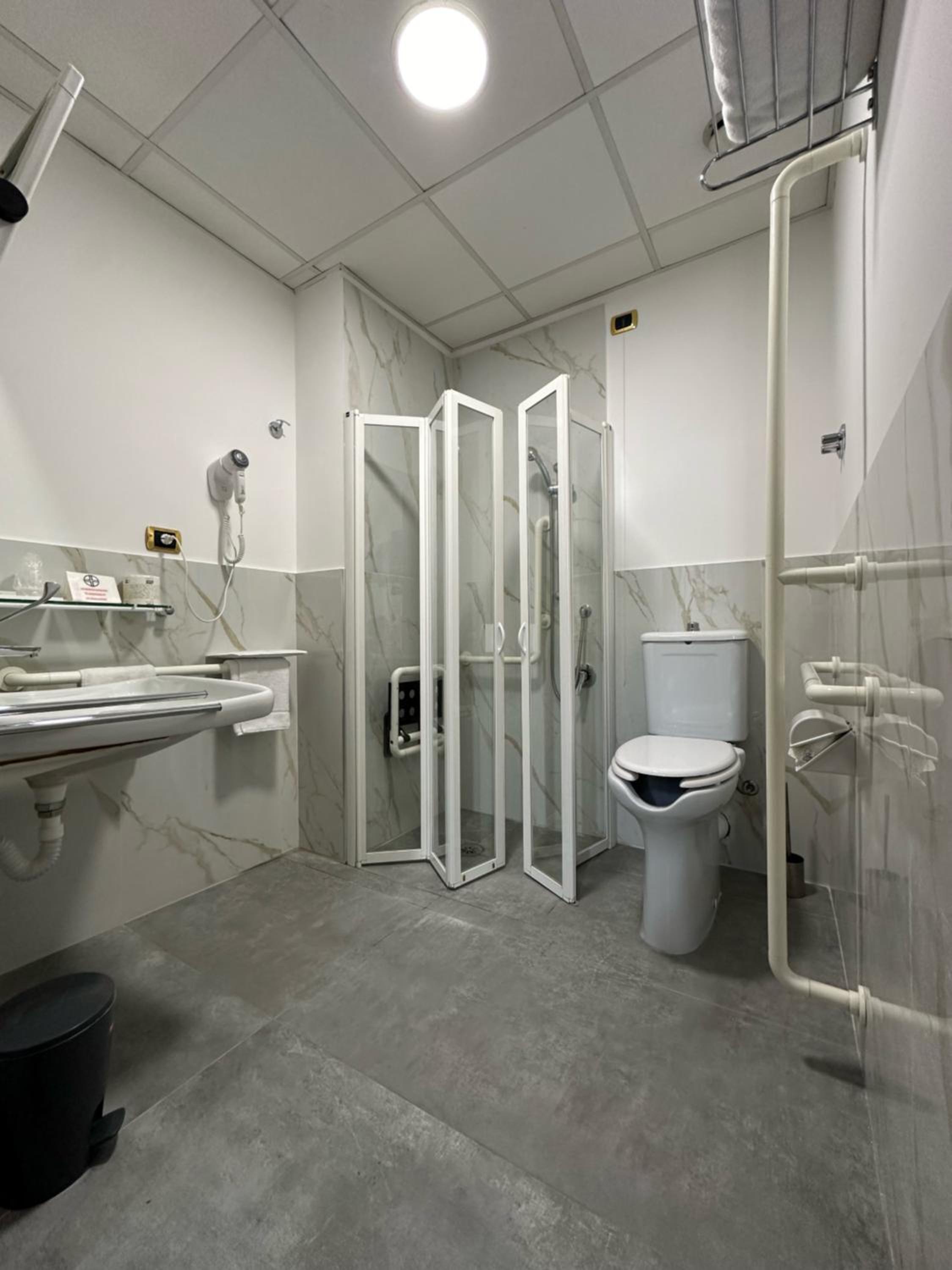Twin Room - Disability Access