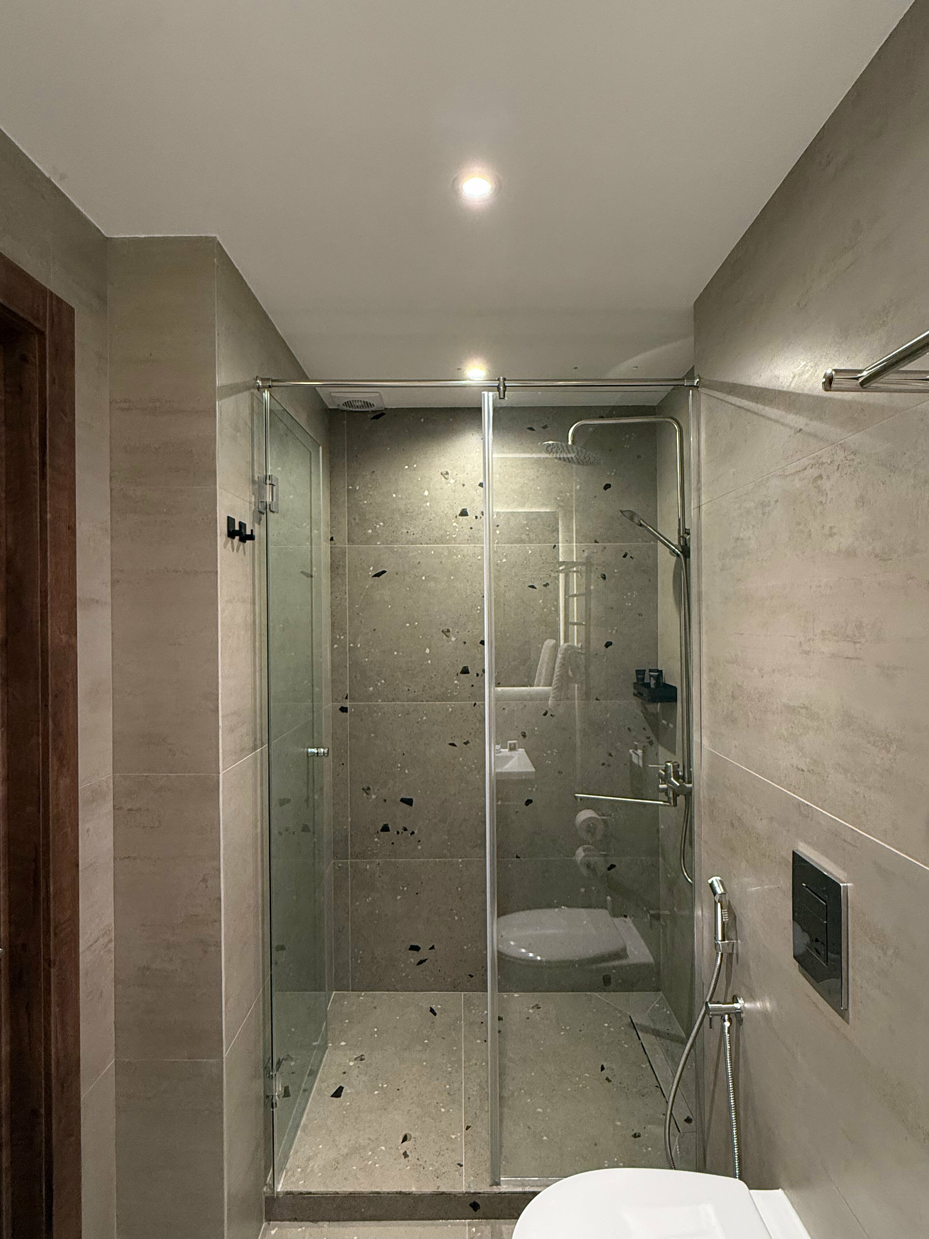 Улучшенный двухместный номер Делюкс с 1 кроватью или 2 отдельными кроватями