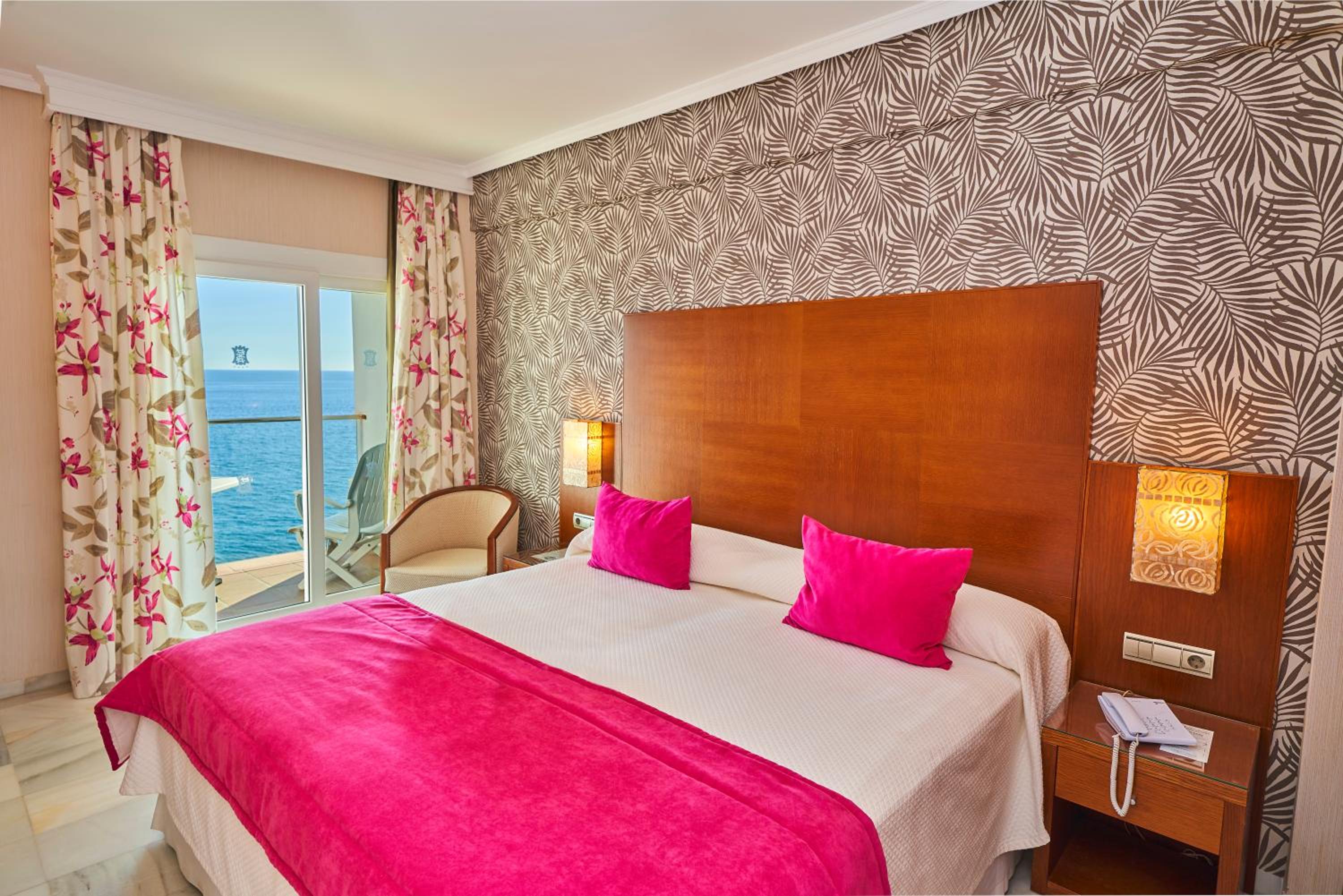 Double Room with Sea View and Balcony