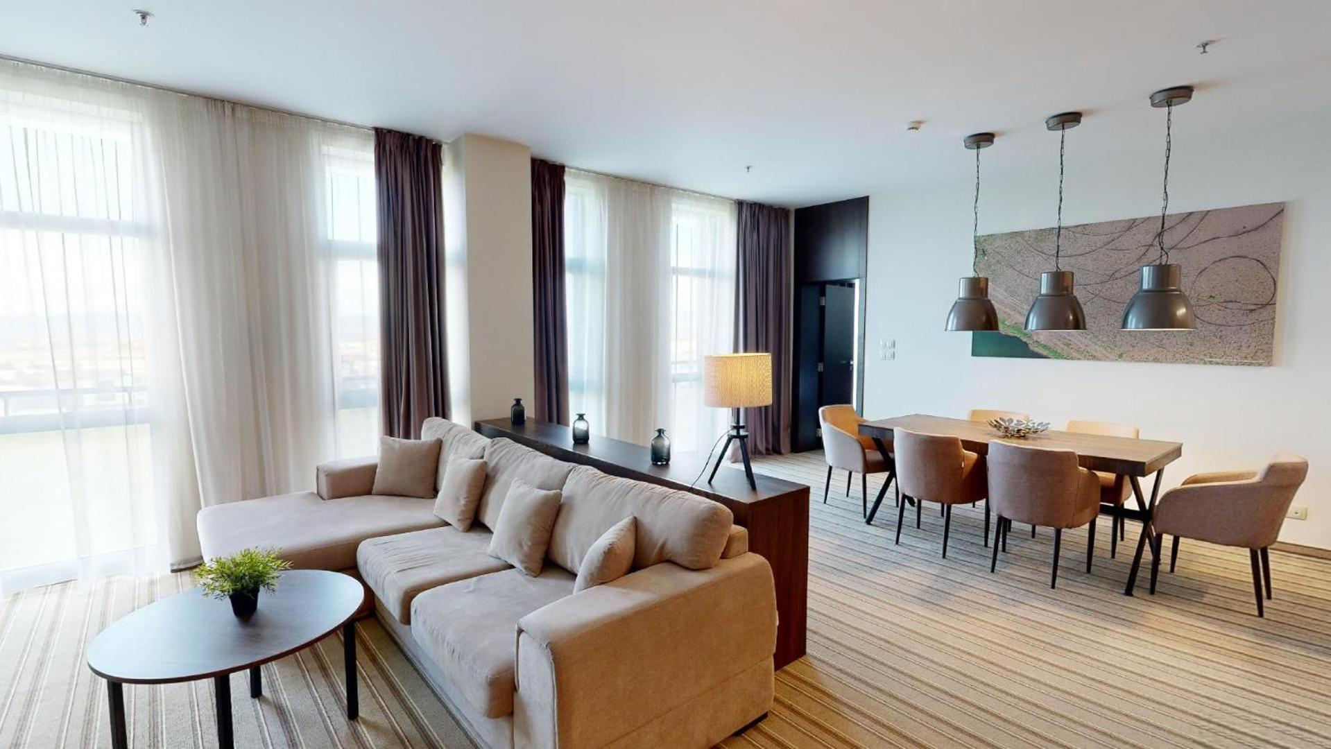 Two-Bedroom Apartment with Complimentary Water, Free WiFi, Free Tea and Coffee Equipment