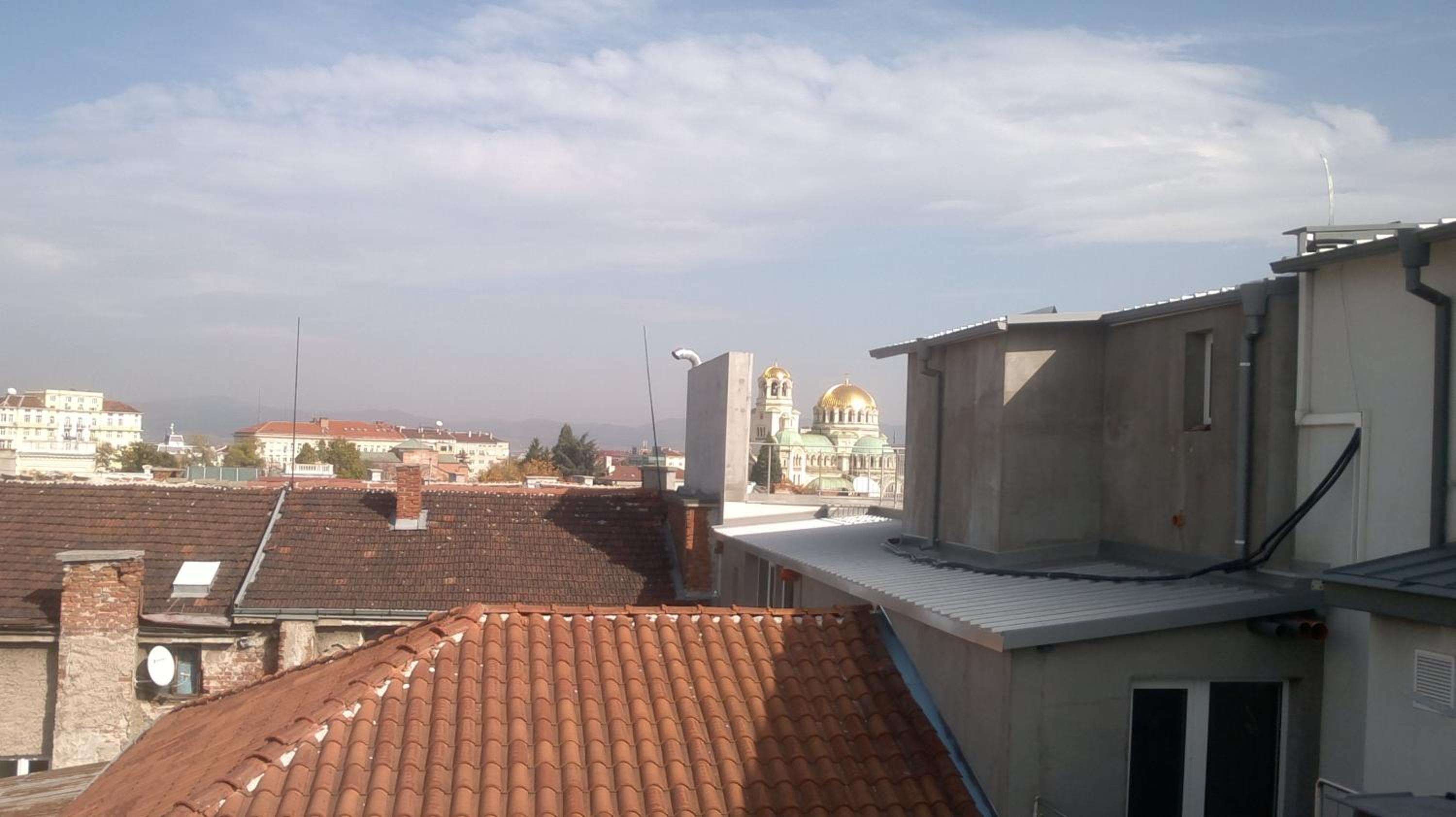 Single Room - No Balcony and Inner Yard View