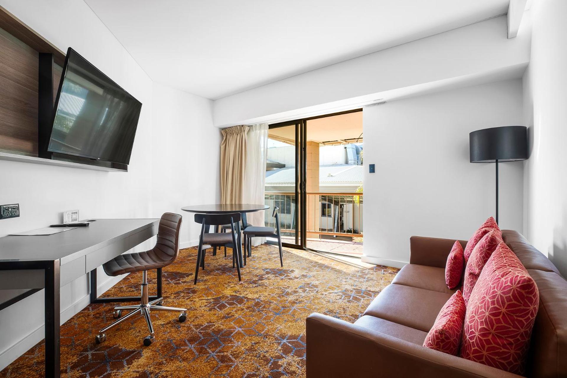 One-Bedroom Suite with Two Queen Beds