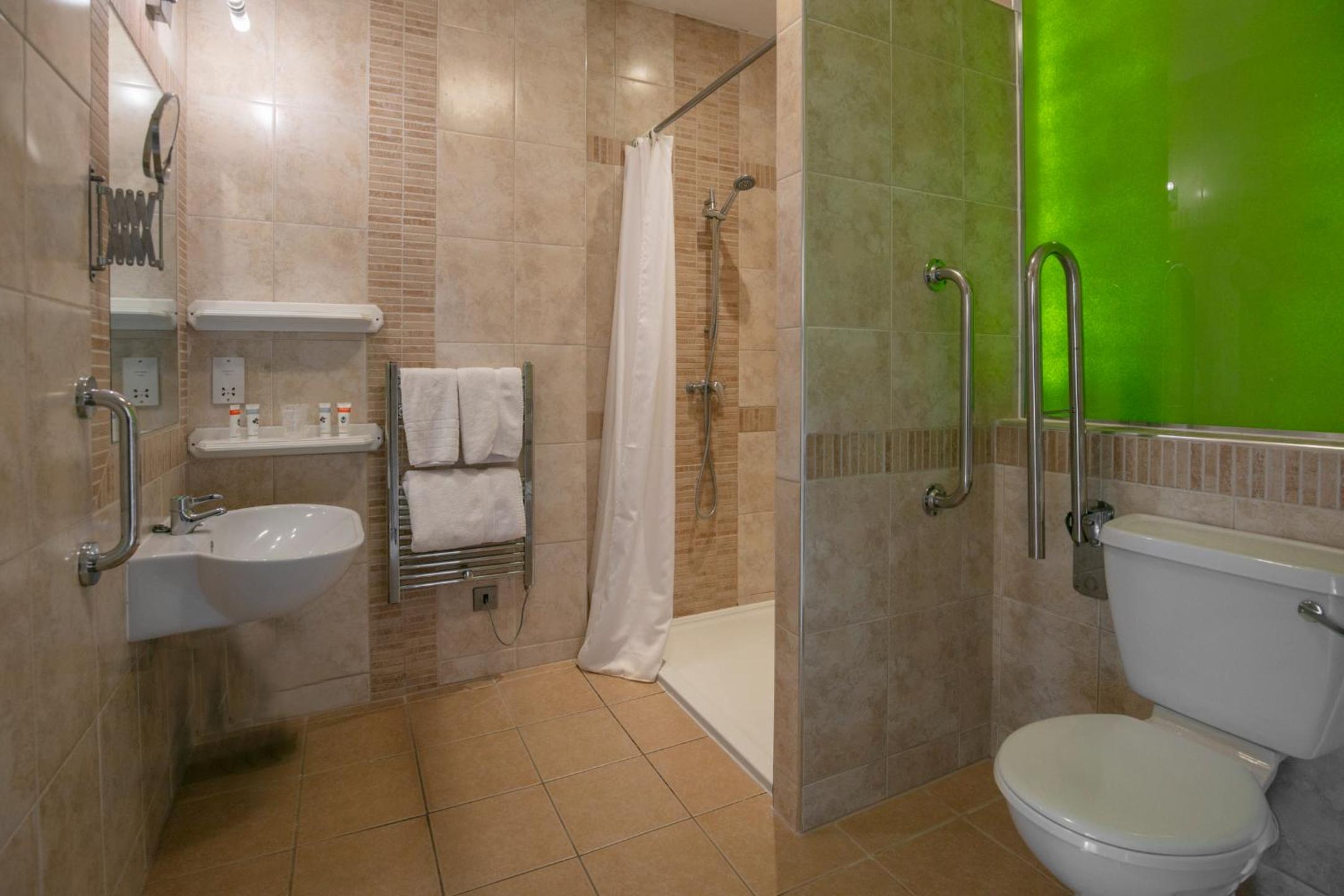 Double Room with Double Bed and Sea View - Non-Smoking