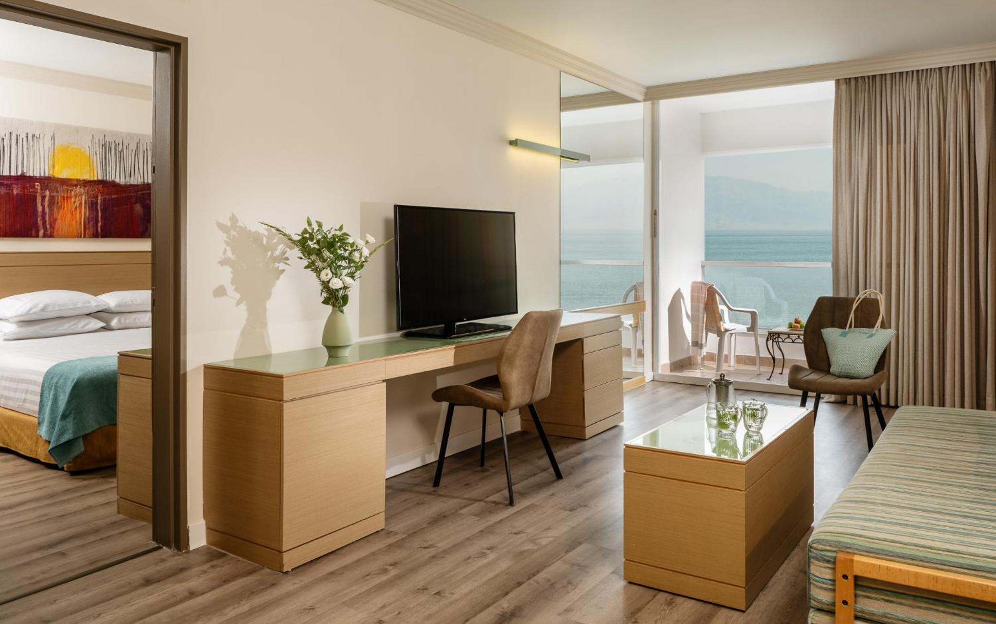 Deluxe Suite with Balcony- Sea View