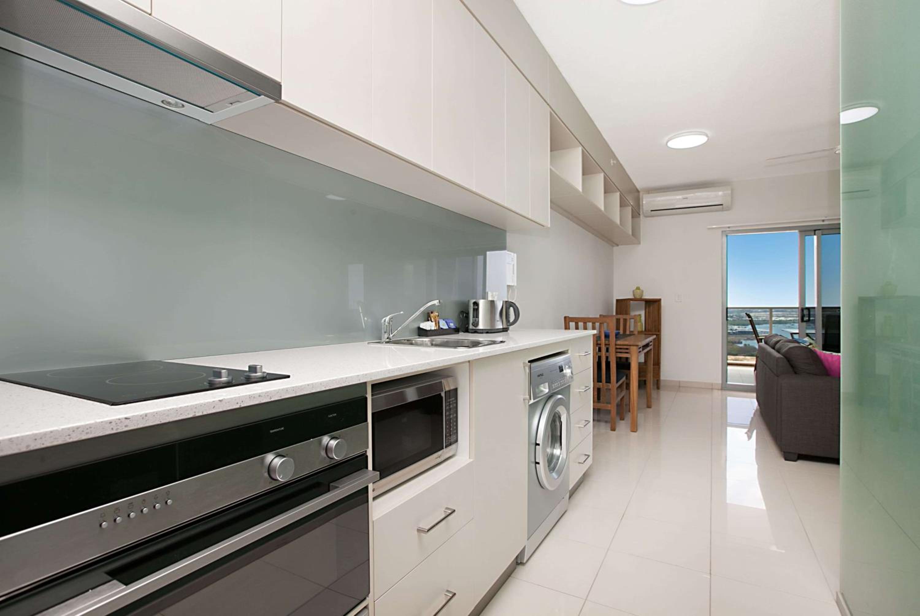 Apartment with Courtyard and Pool Access 