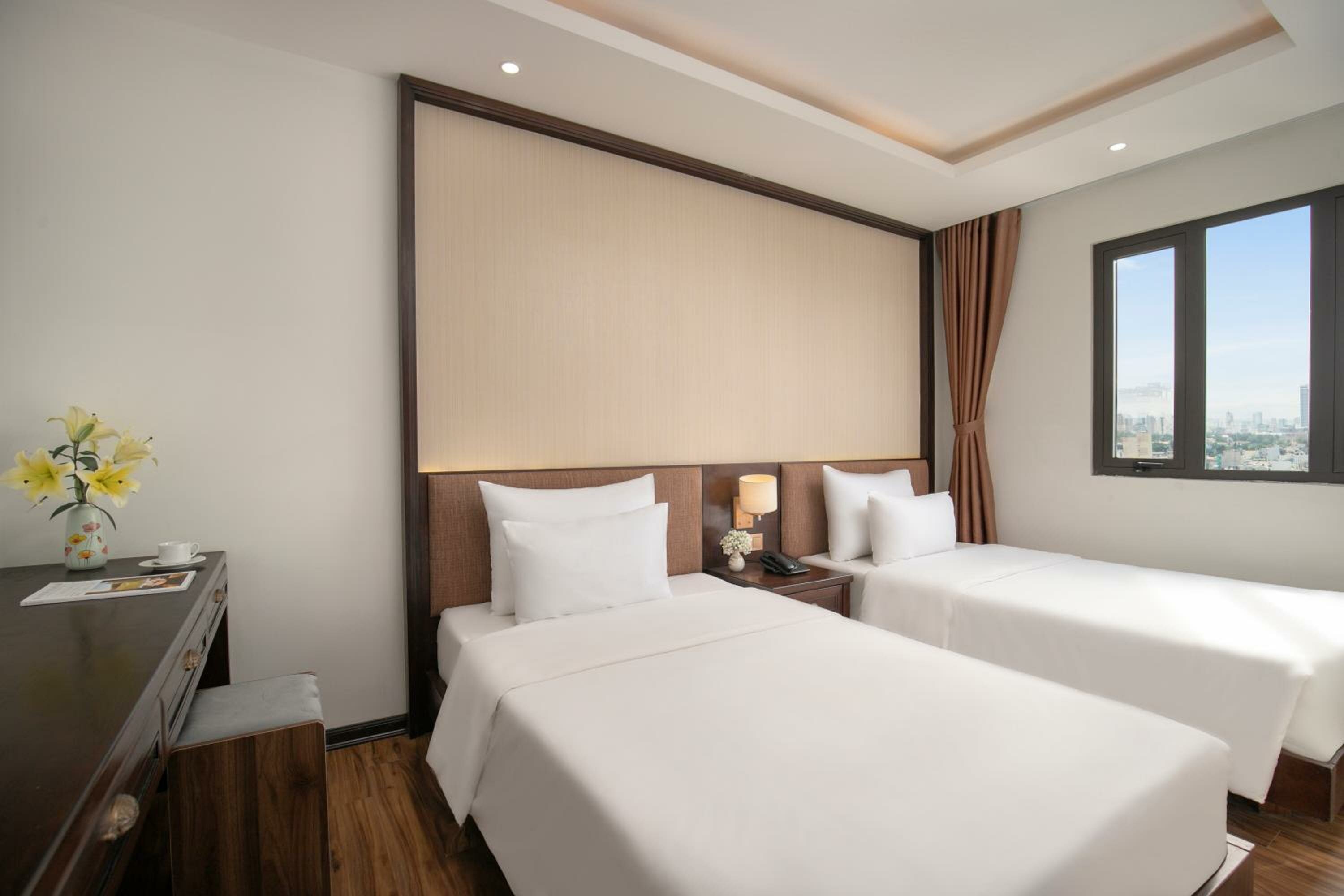 Deluxe Twin Room
