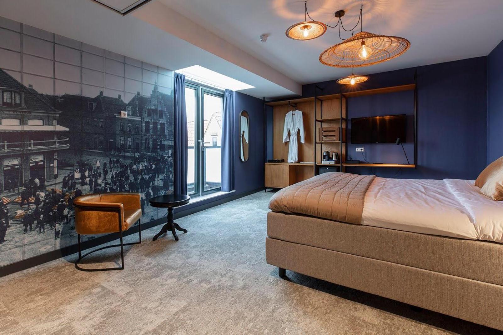 Superior Double Room with Balcony