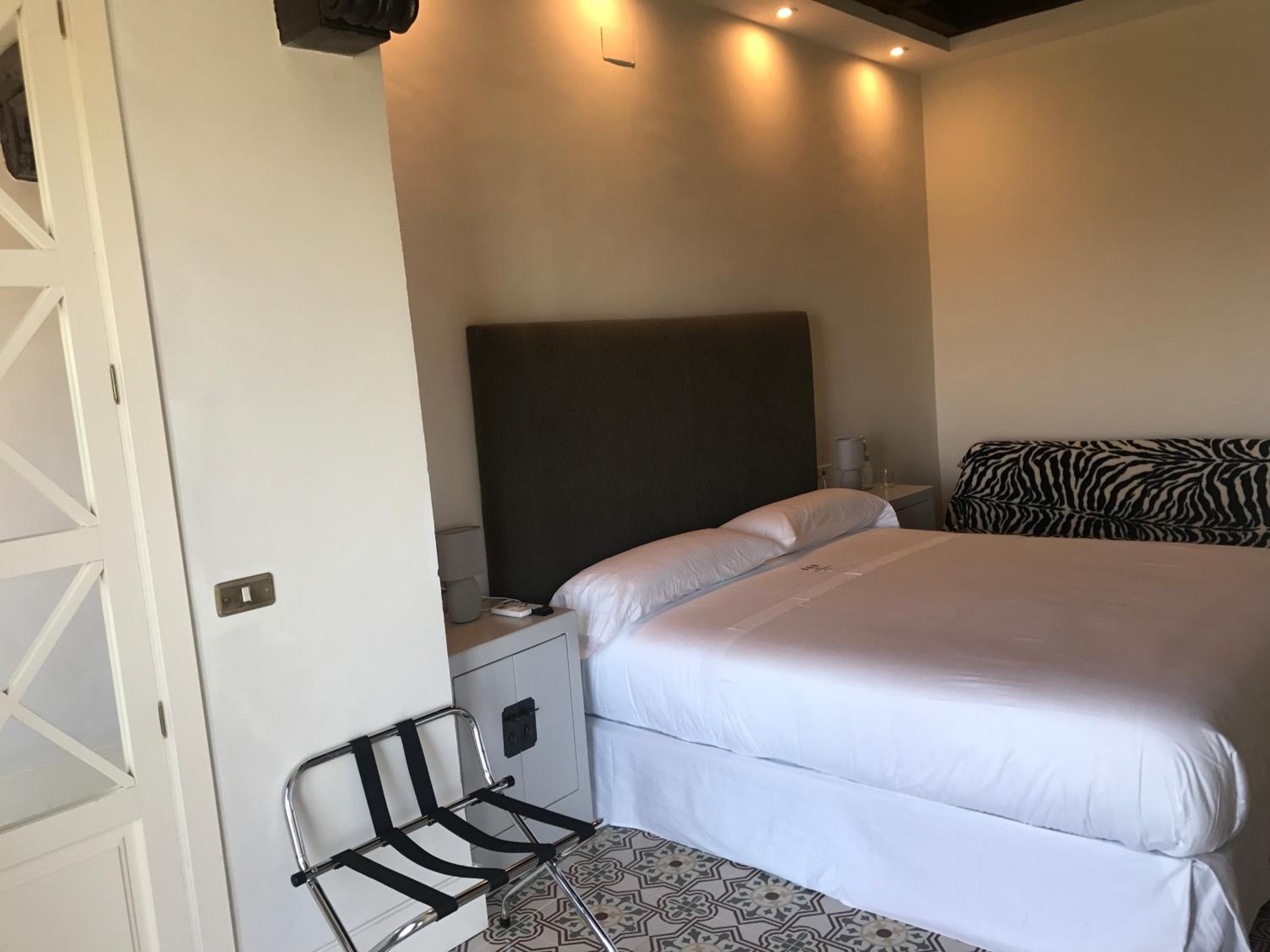 Double Room with with Views of El Tajo