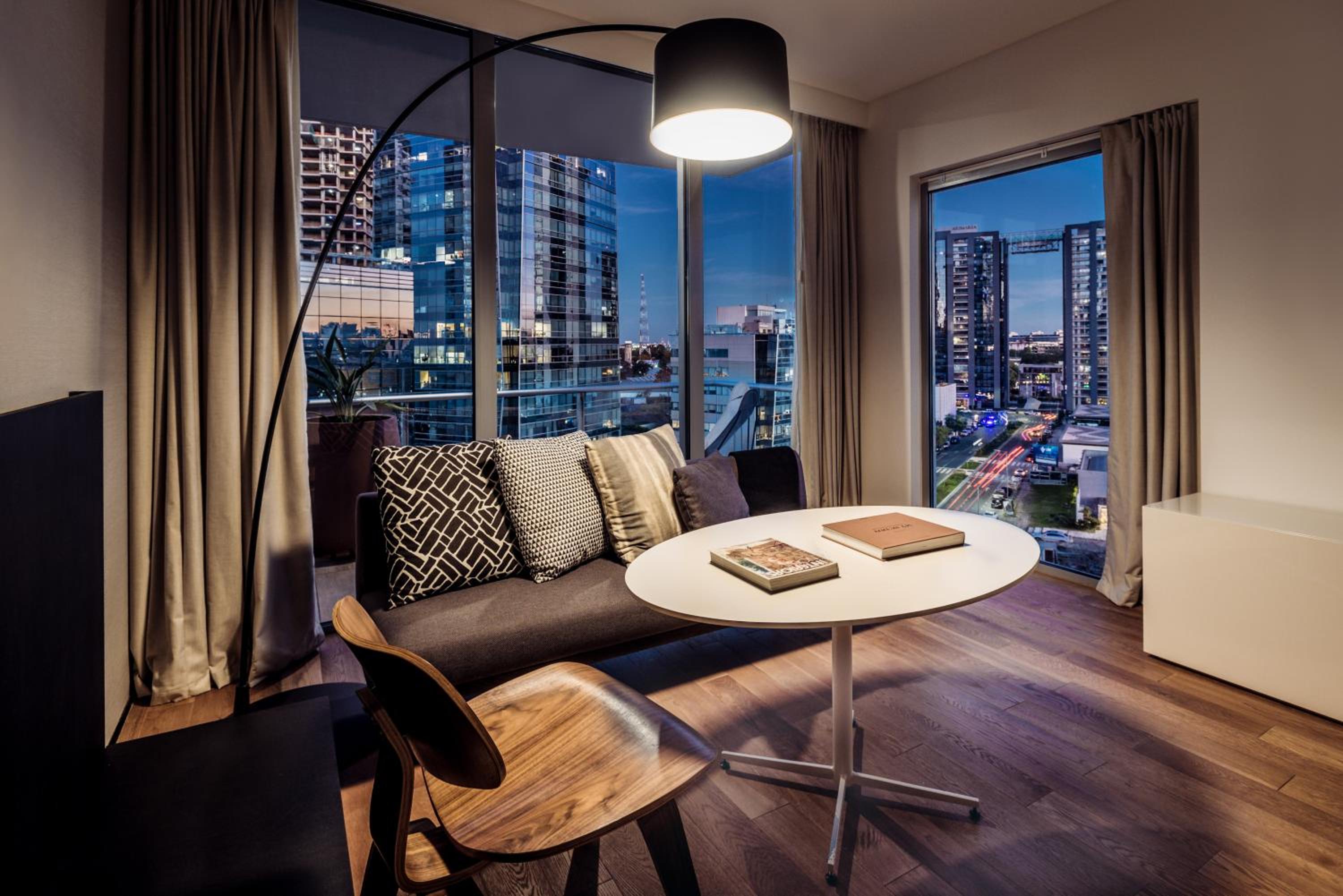 Superior Corner King Room