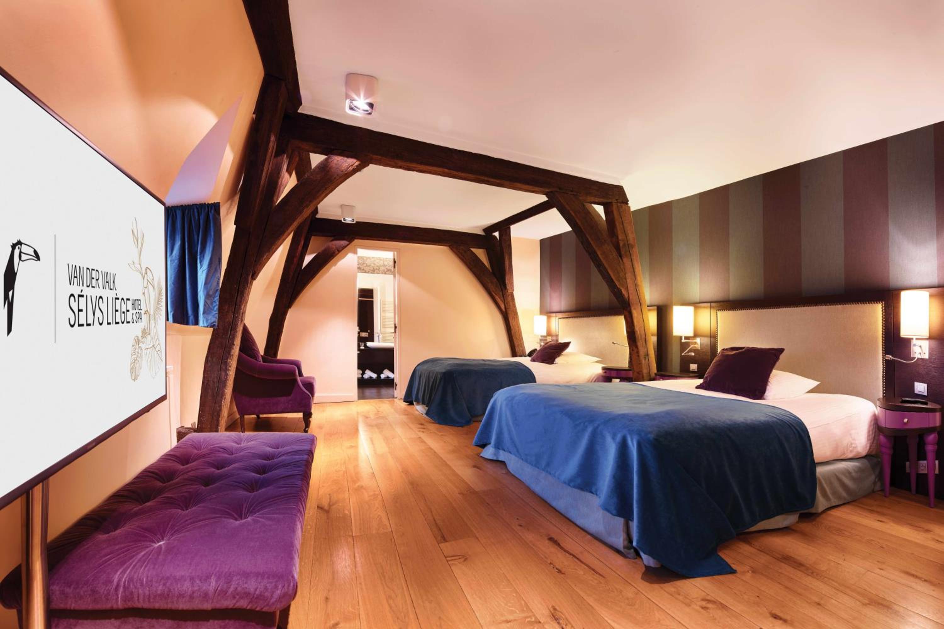 Queen Suite