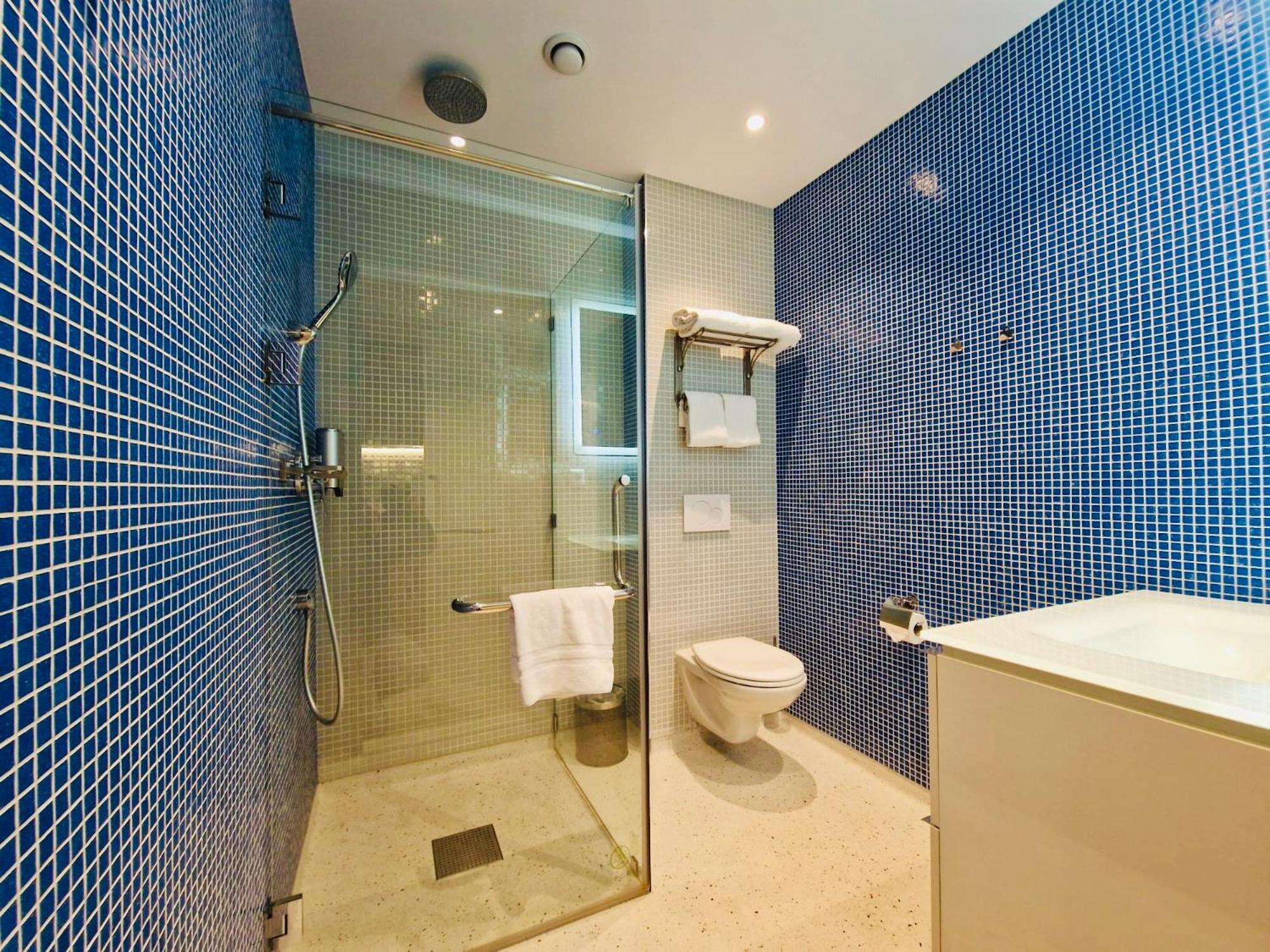 Classic Quadruple Room