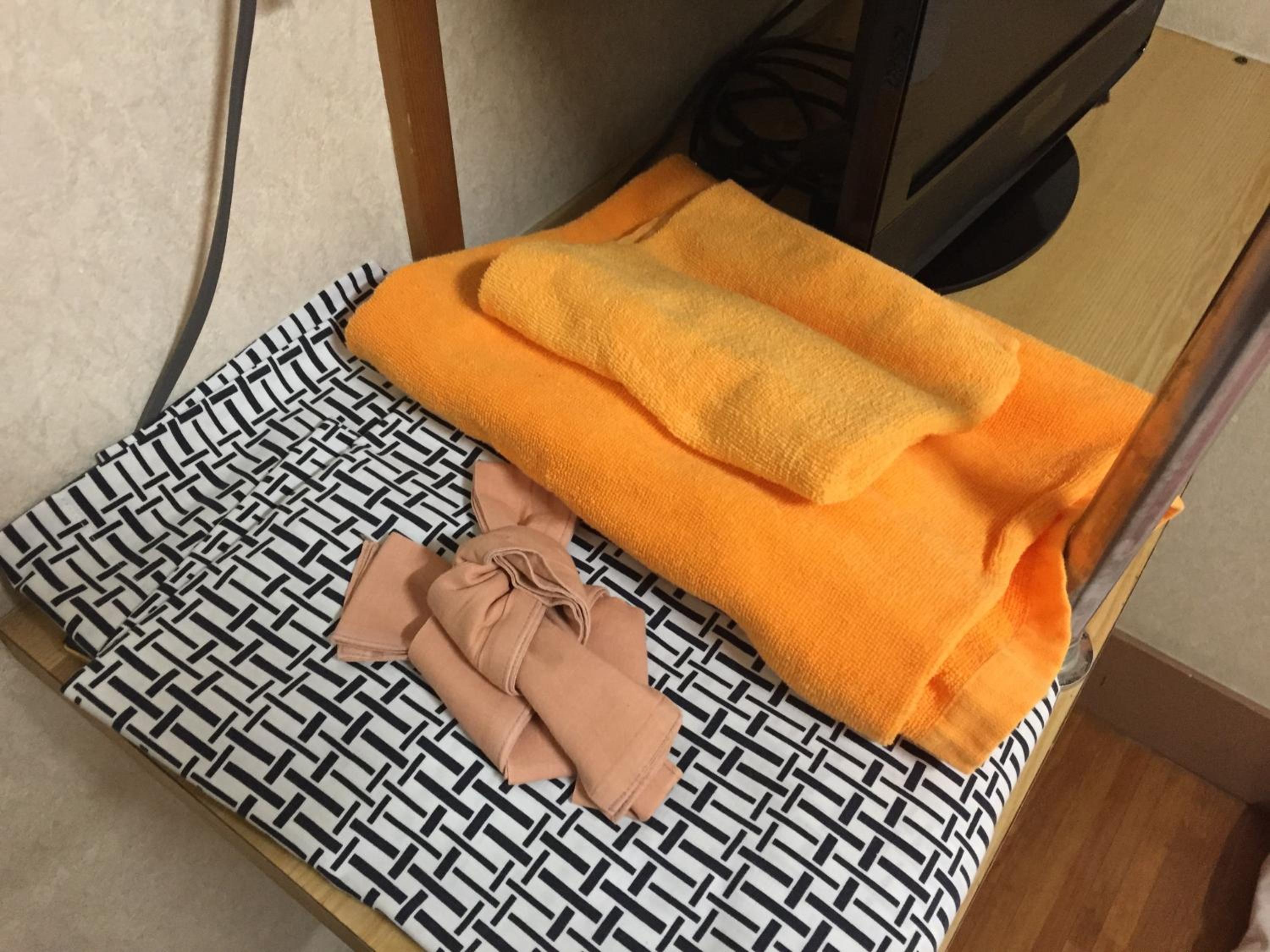 Japanese-Style Single Room With Shared Bathroom