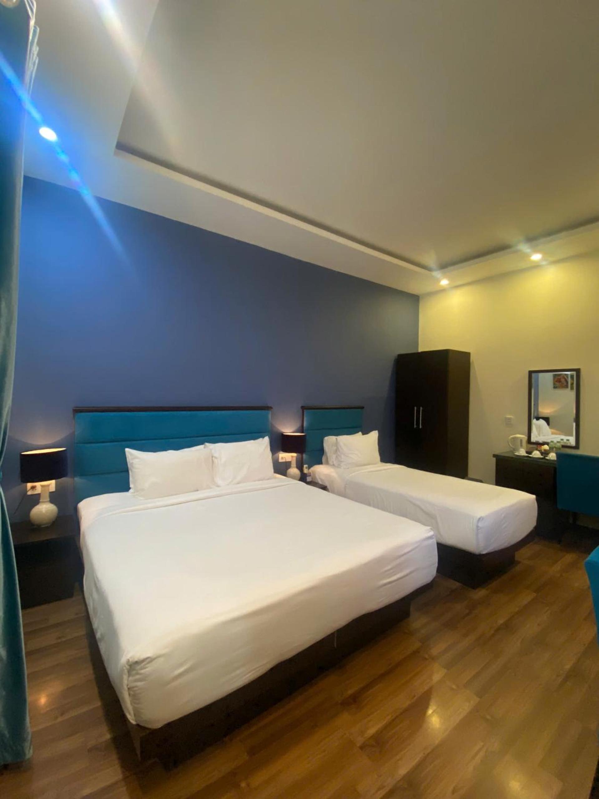 Superior Triple Room