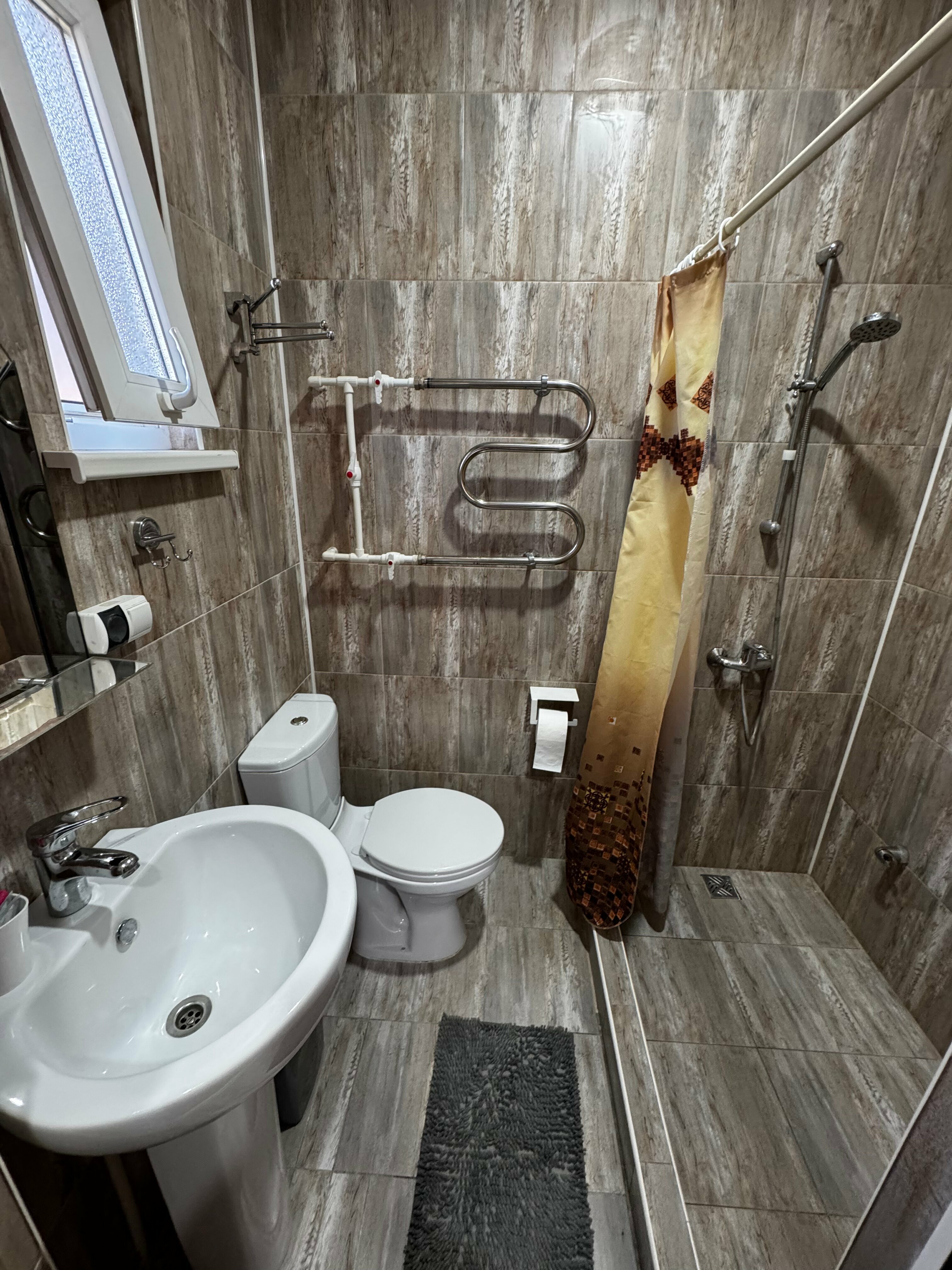 Стандартный трехместный номер