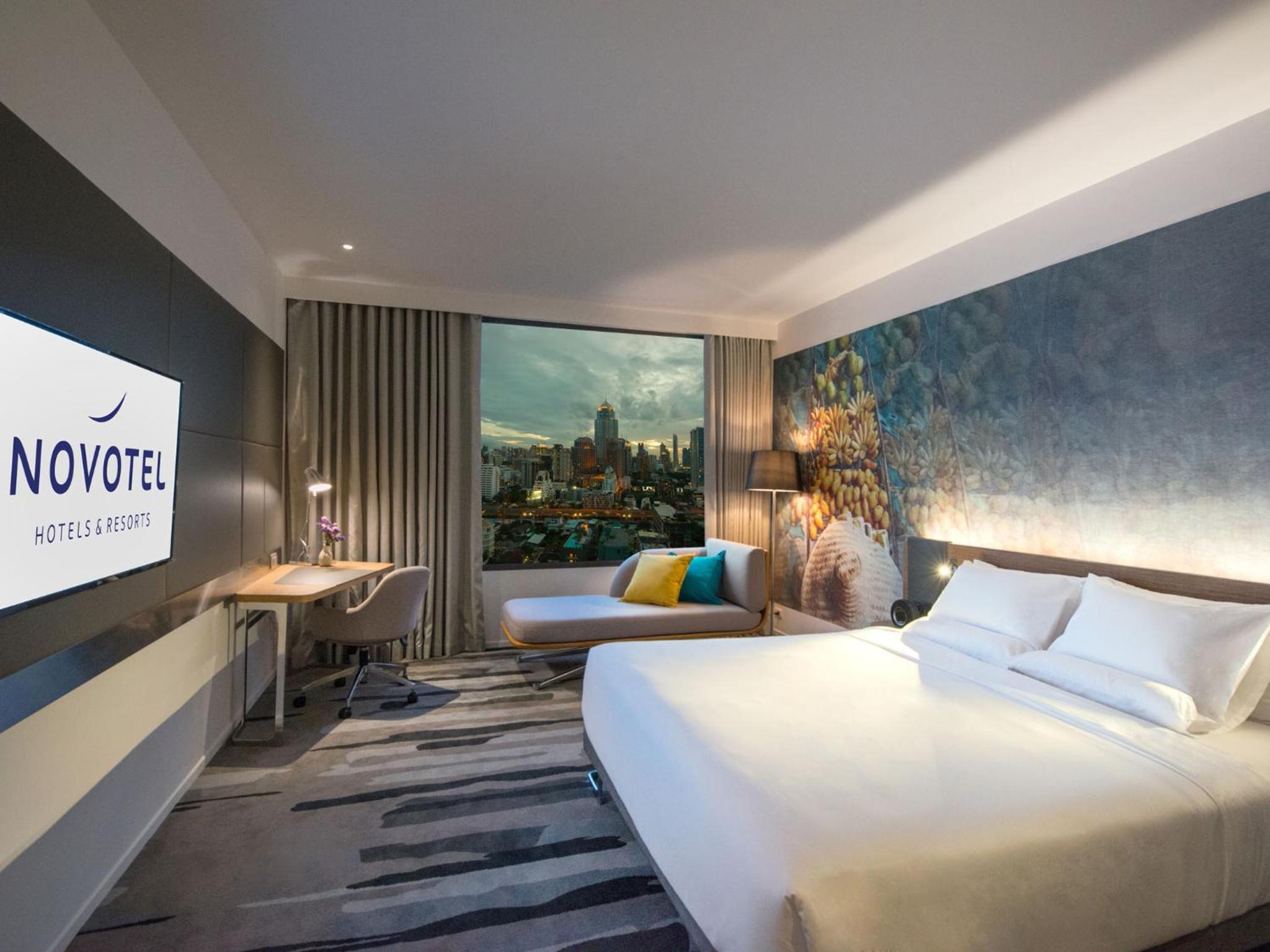 Grand Deluxe King Room