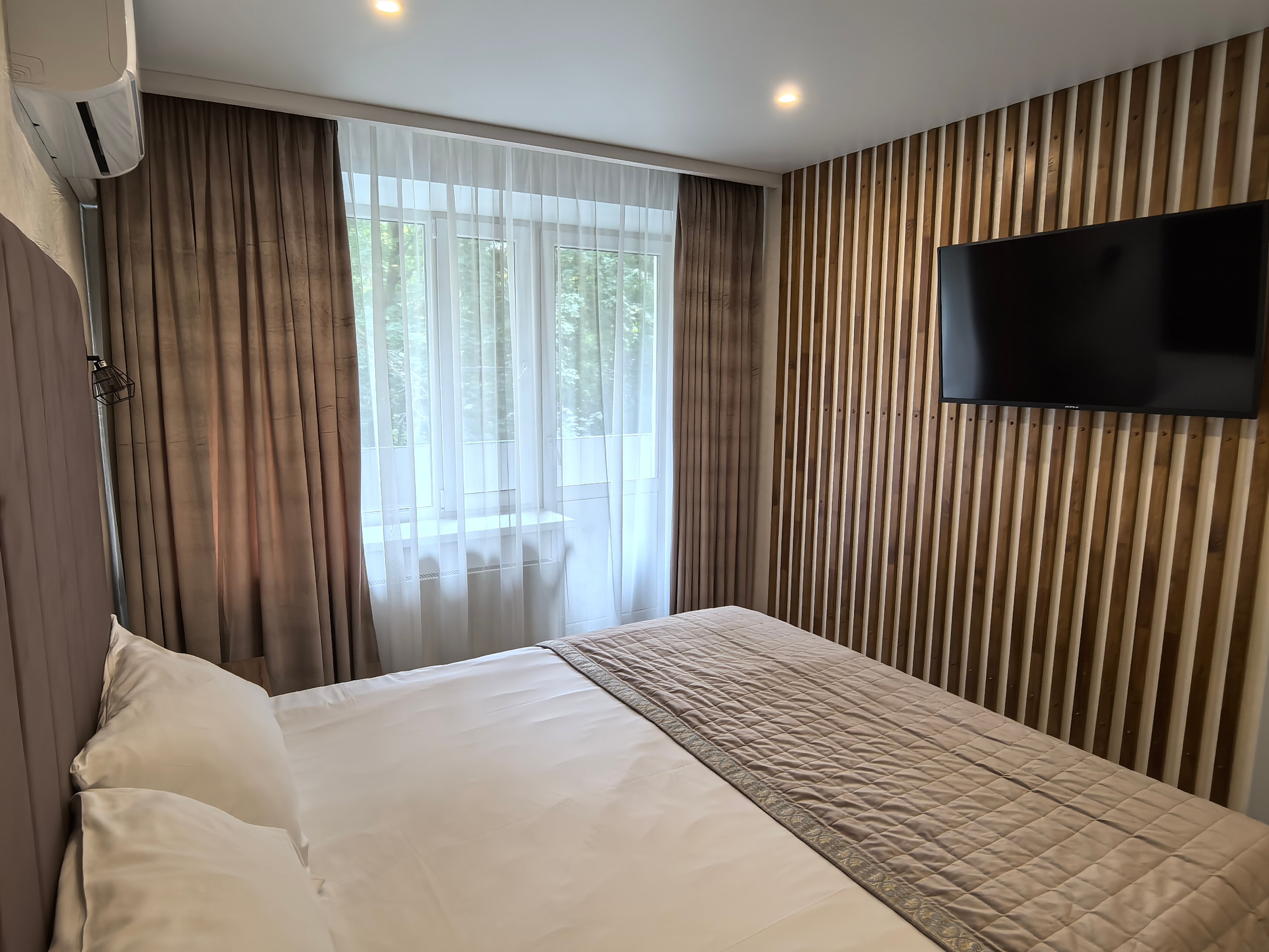 Апартаменты с балконом