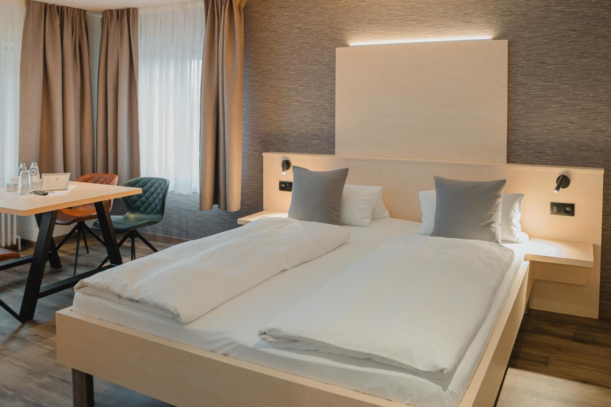 Family Room (6 People)