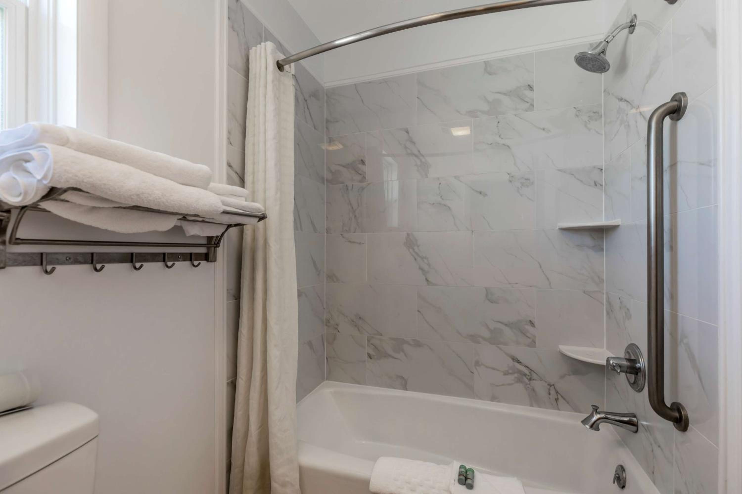 Double Room with Two Double Beds-Non-Smoking