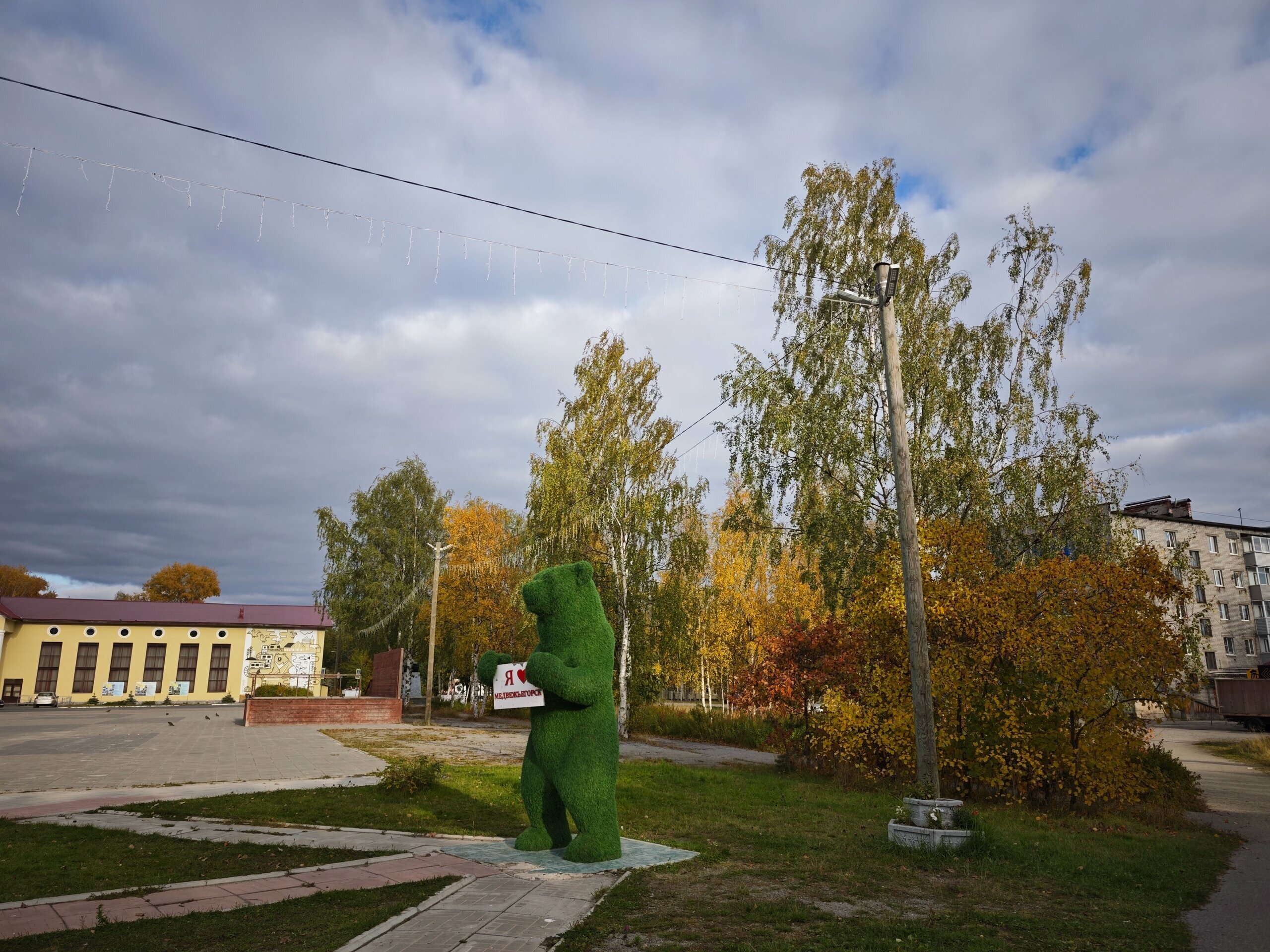 Коттедж с видом на лес