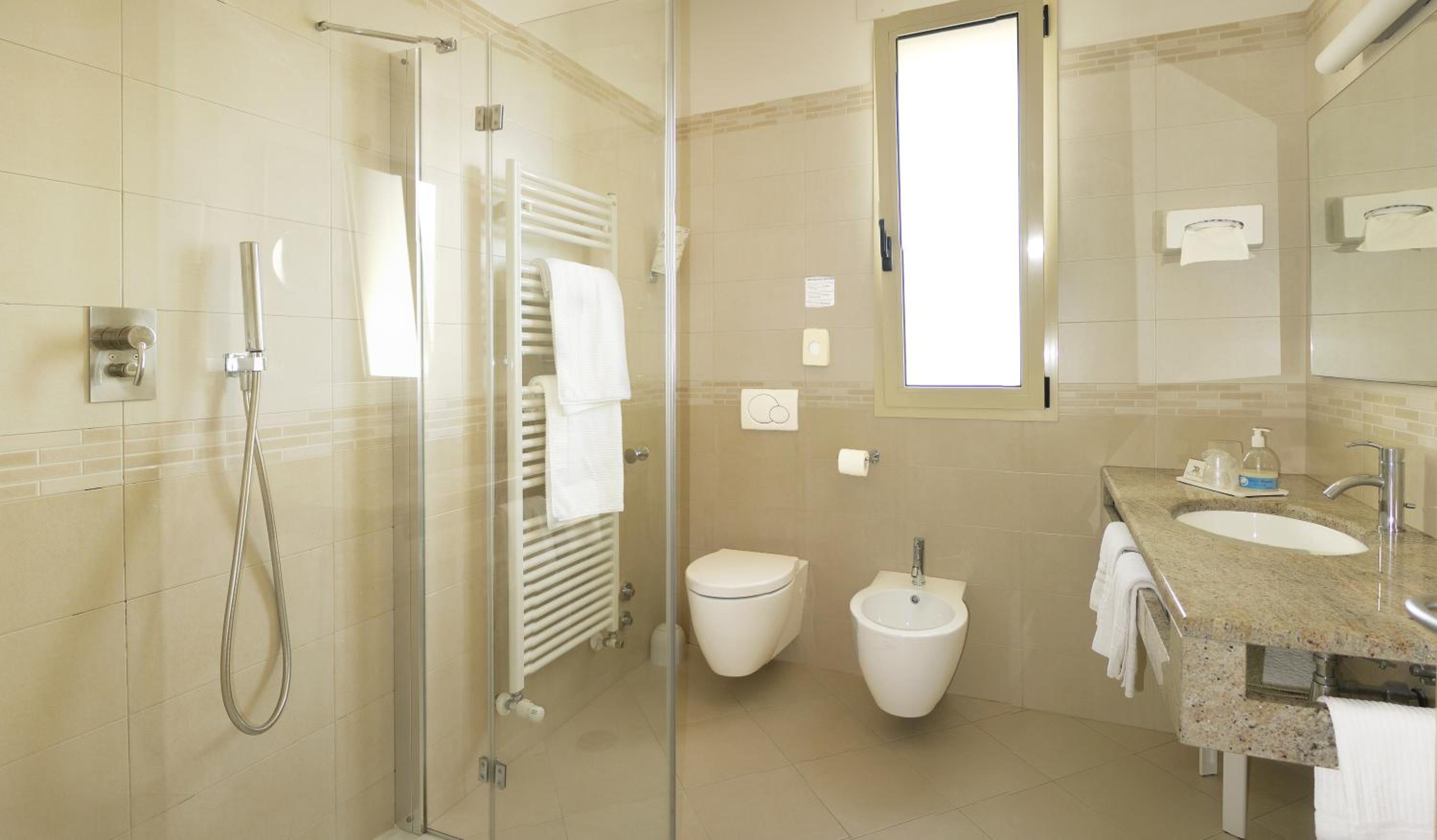 Superior Double Room with Frontal Sea View