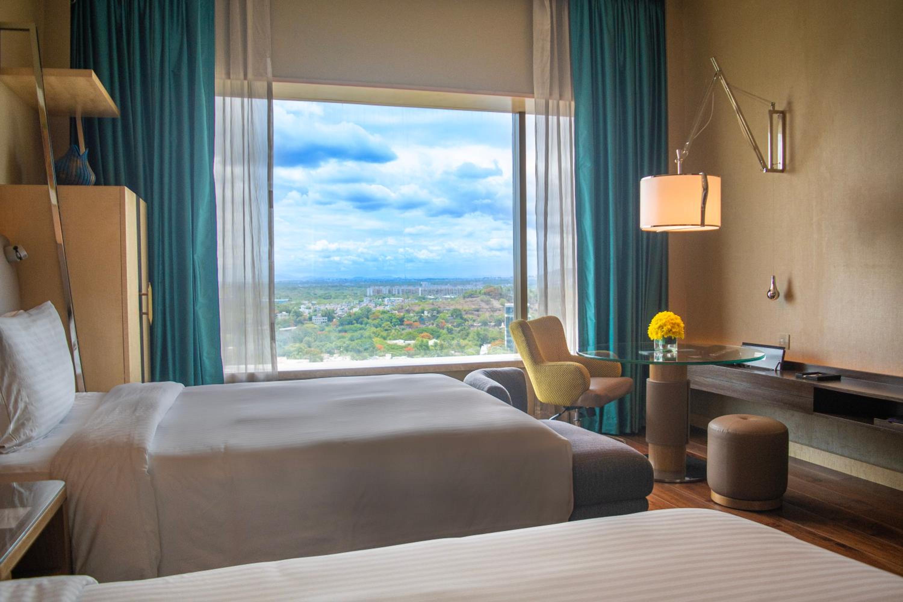 Deluxe Queen Room with Two Queen Beds