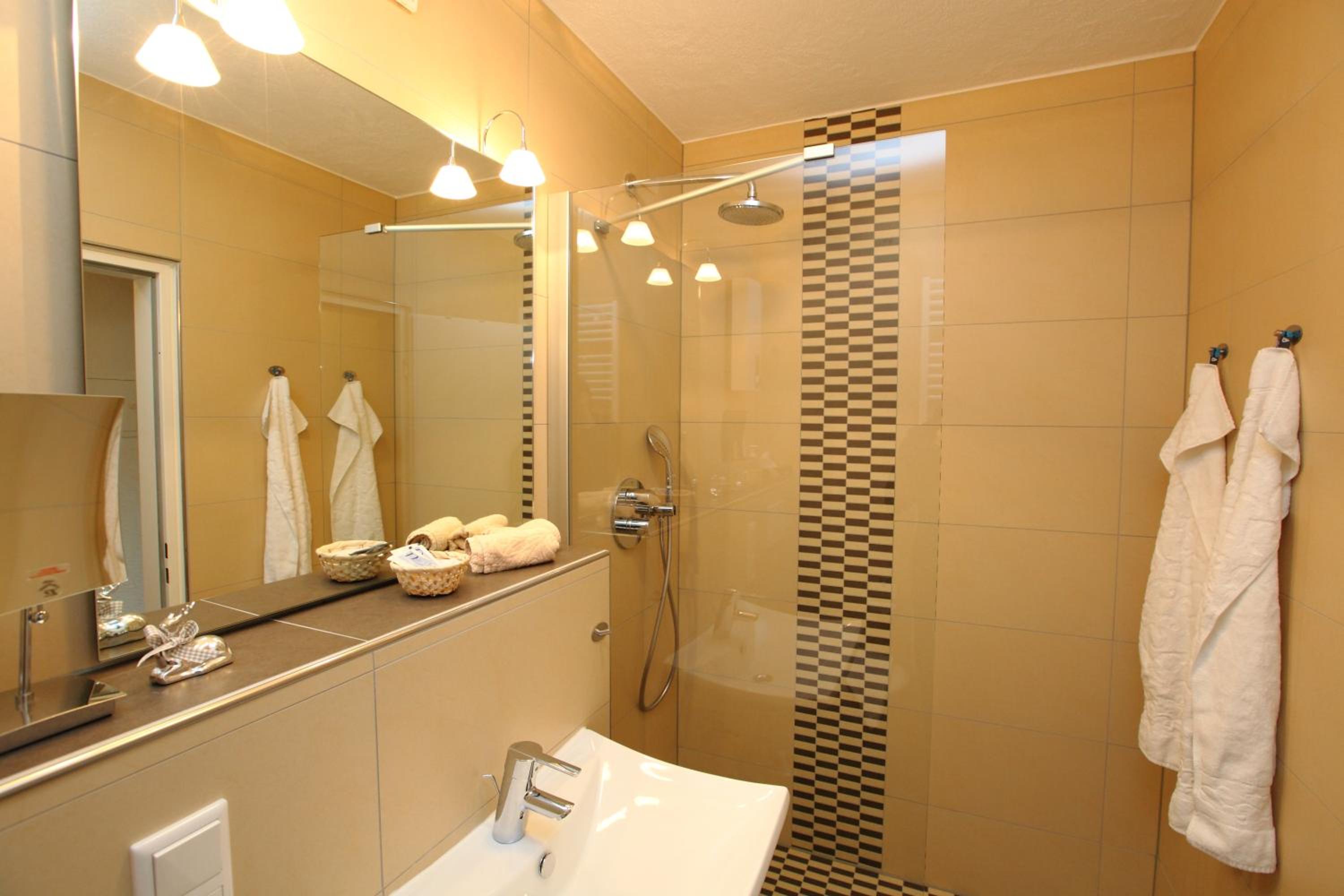 Comfort Apartment With Balcony (2 Adults) - Annex