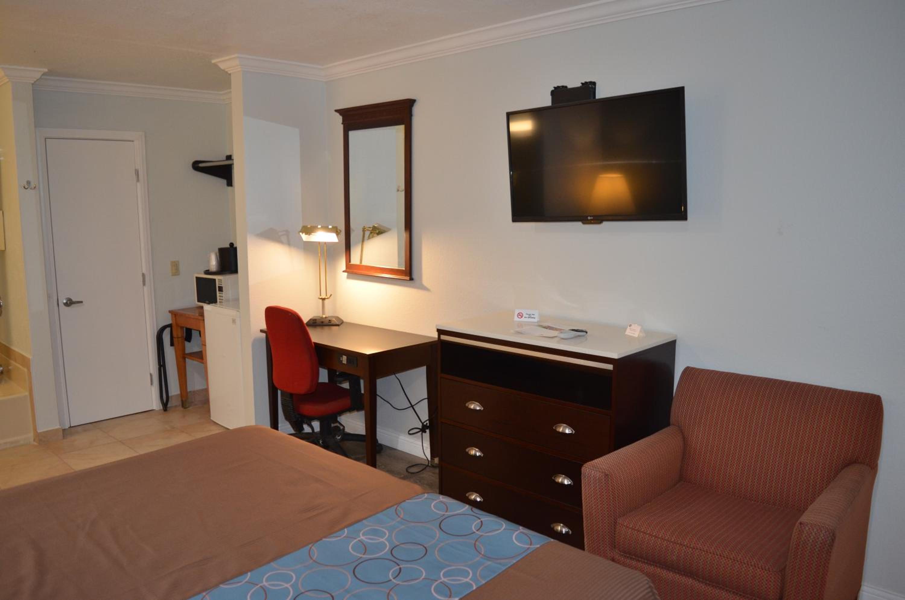 King Room (Non-Smoking)