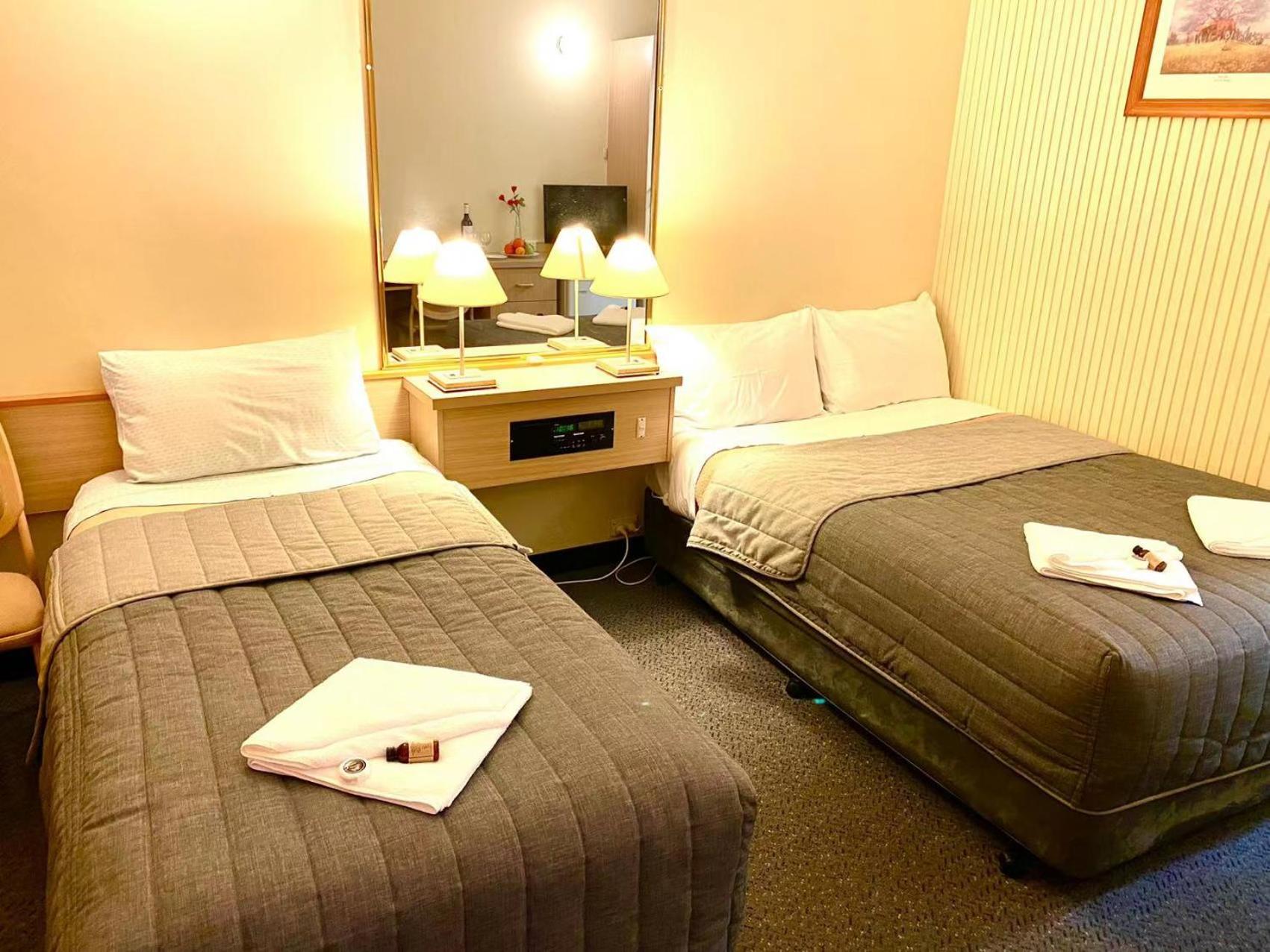 Comfort Triple Room with Shower