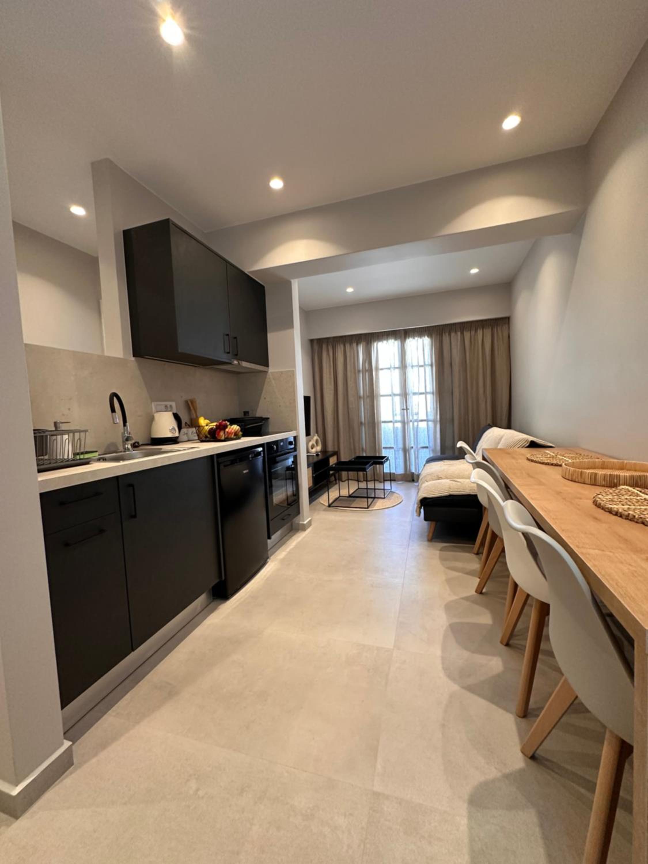 Apartment Daidalos with View and Balcony