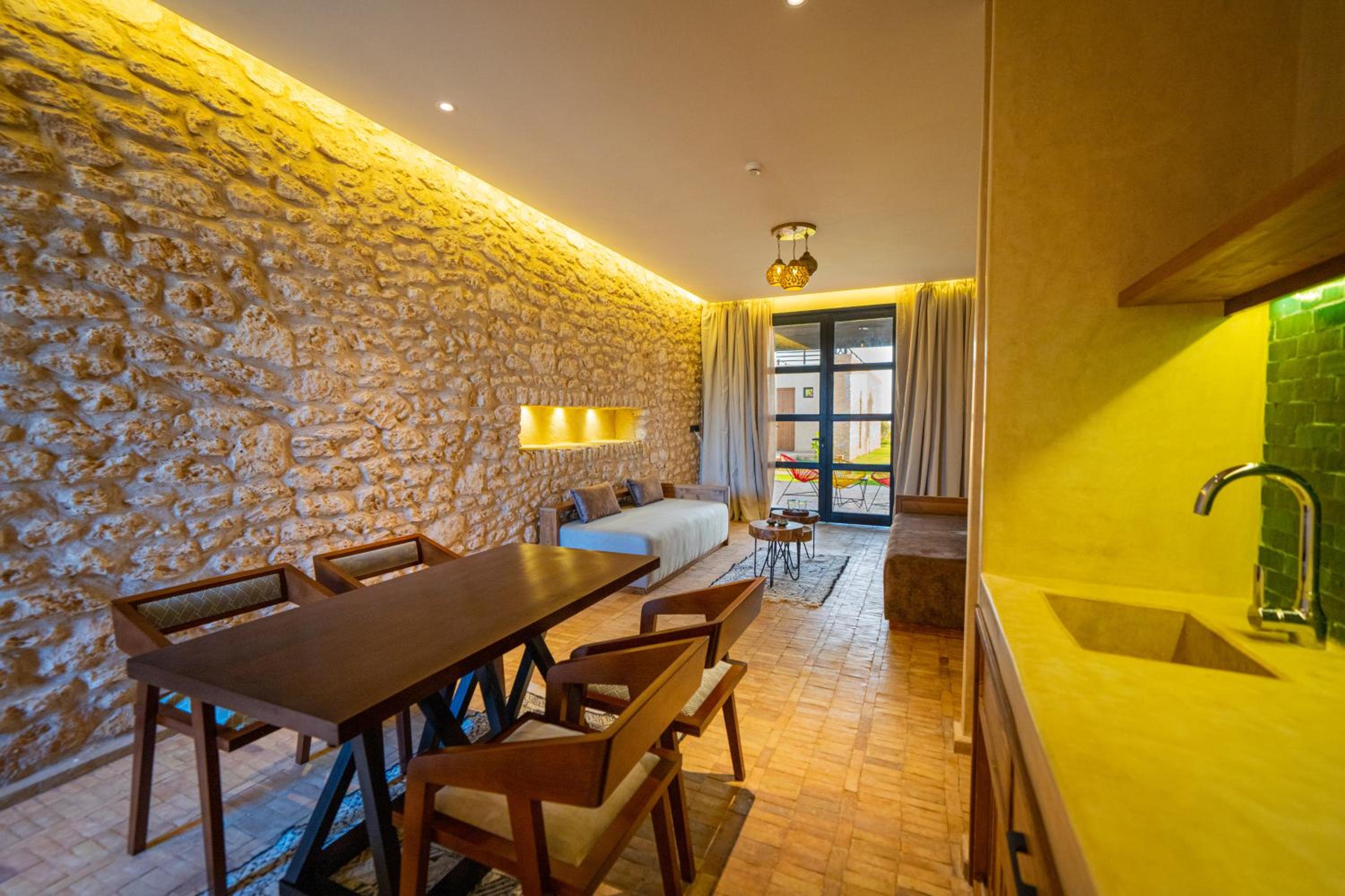 Deluxe Suite with Sea View