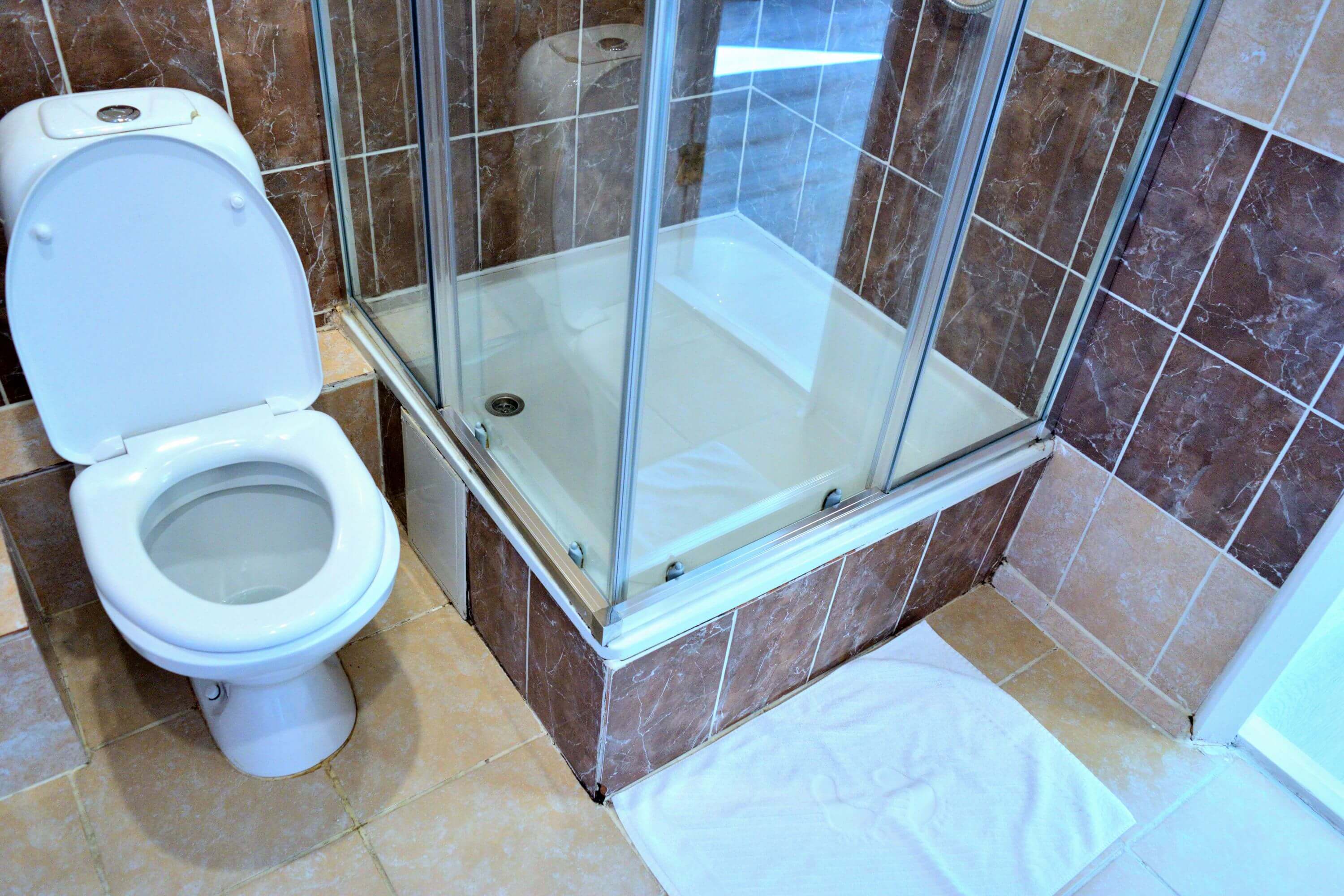 №1. Семейный номер с двуспальной кроватью, диваном и видом на Байкал