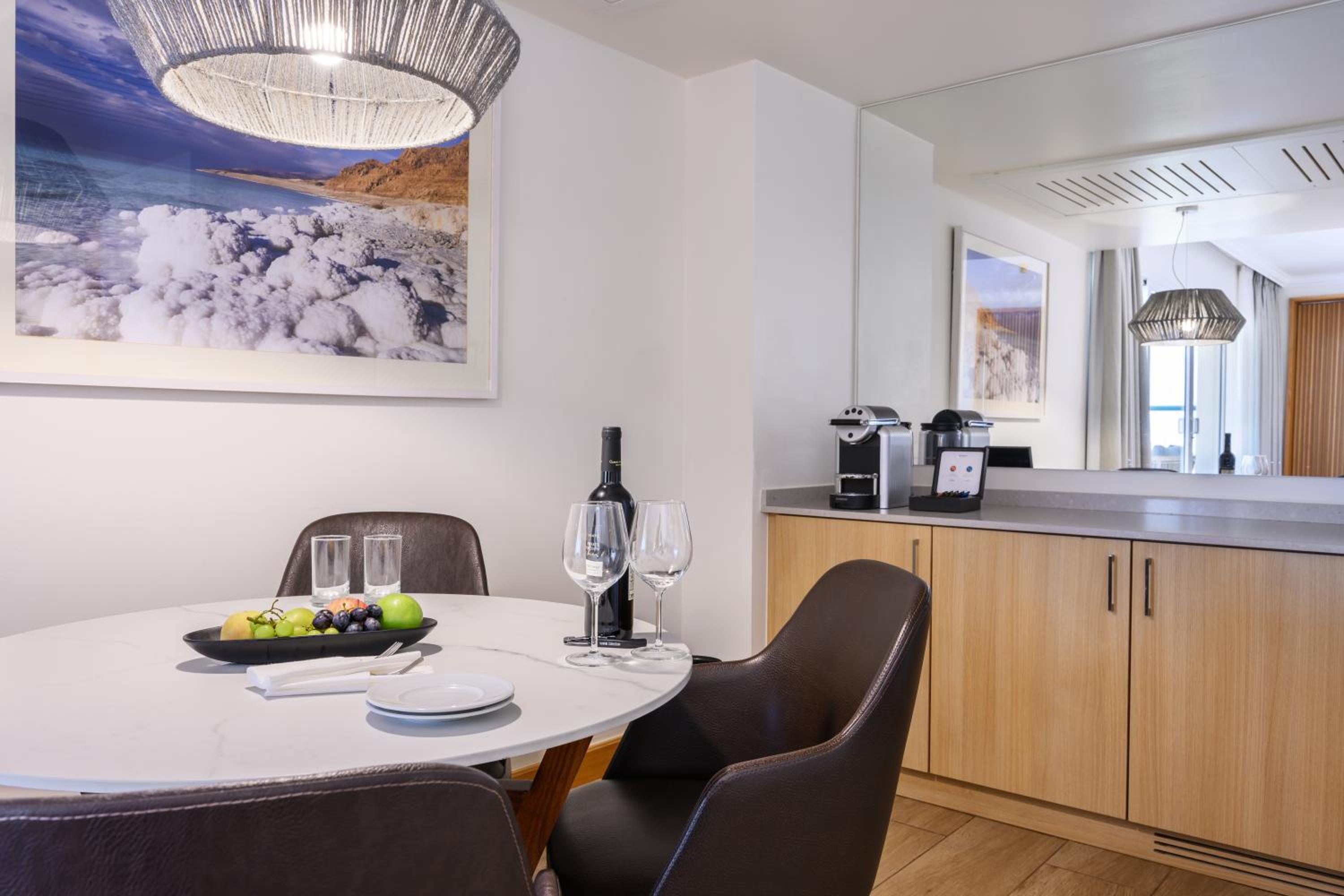 Suite with Dead Sea-View