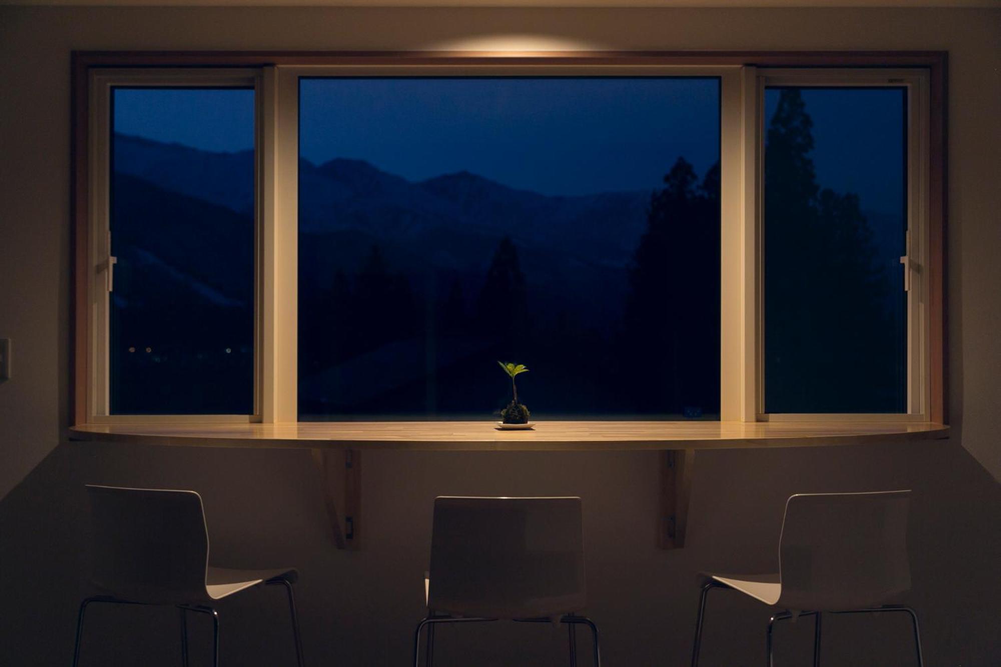 Japanese-Style Room with Tatami area and Shared Bathroom - Tsuwa