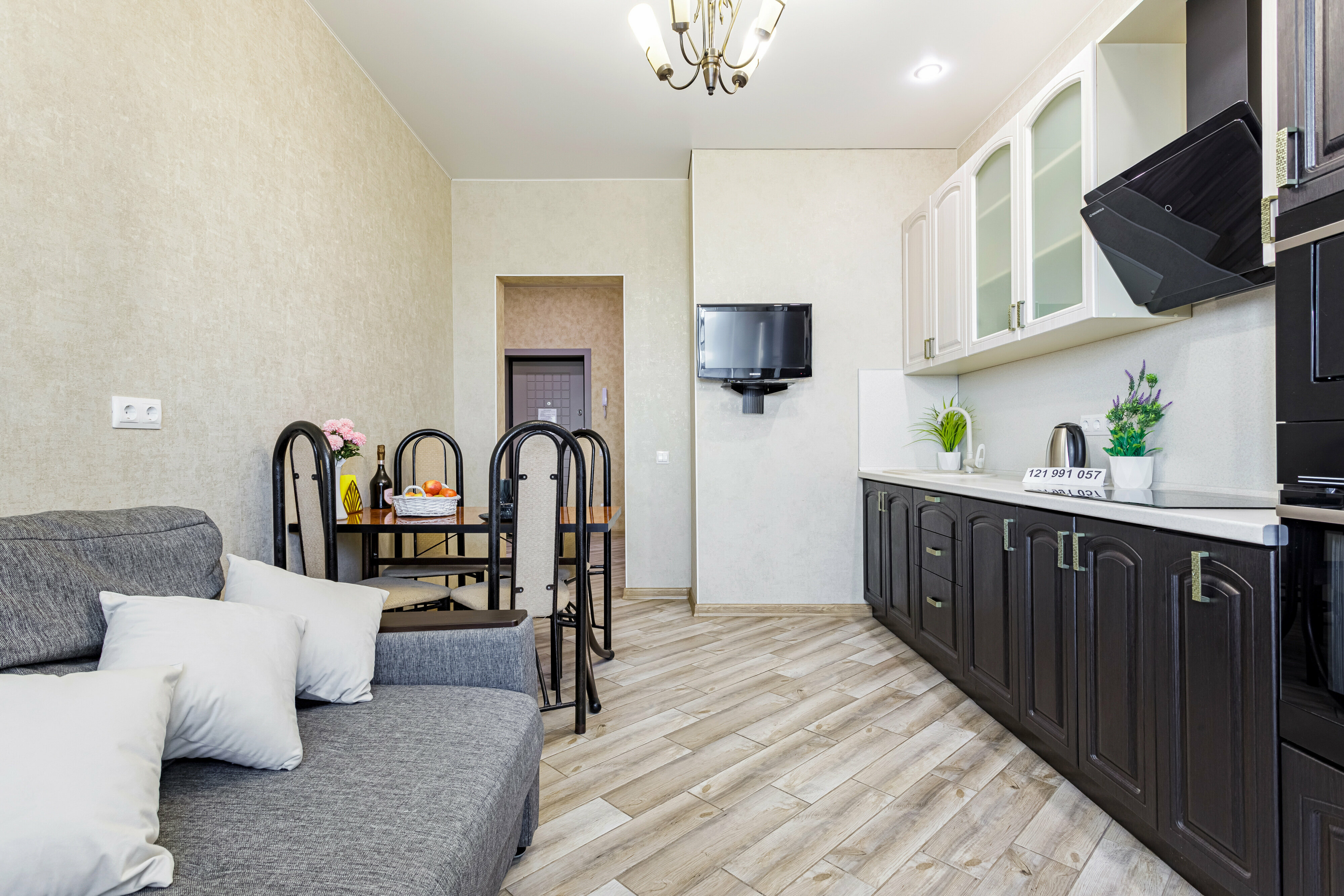 Апартаменты с видом на город на высоком этаже 293