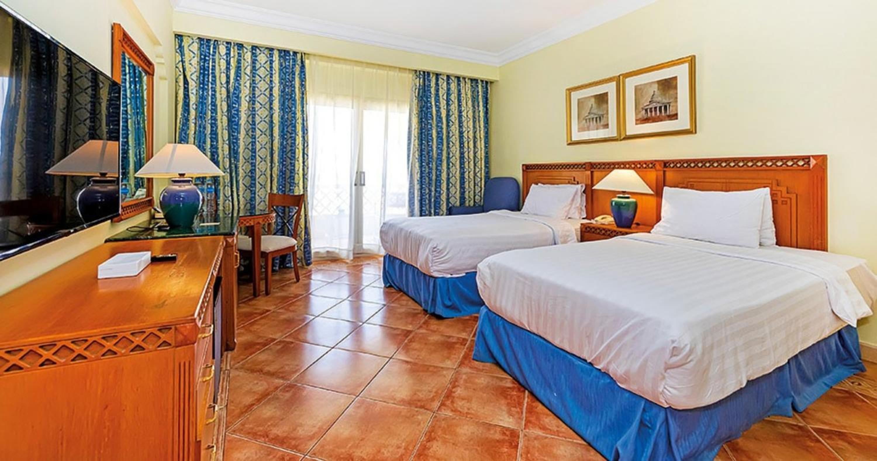 Deluxe Room with Sea View