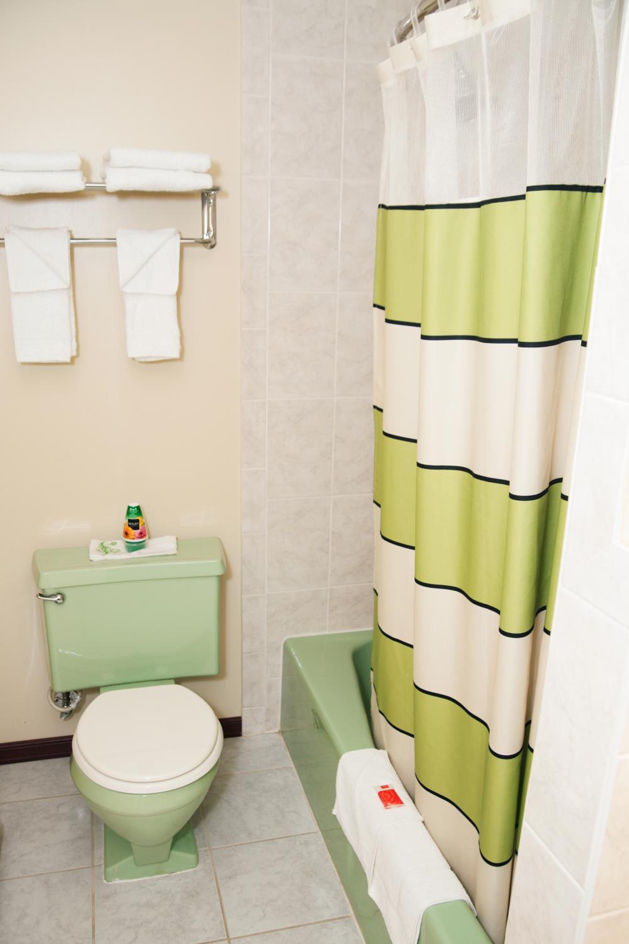 Highway View Room 2 Double Beds