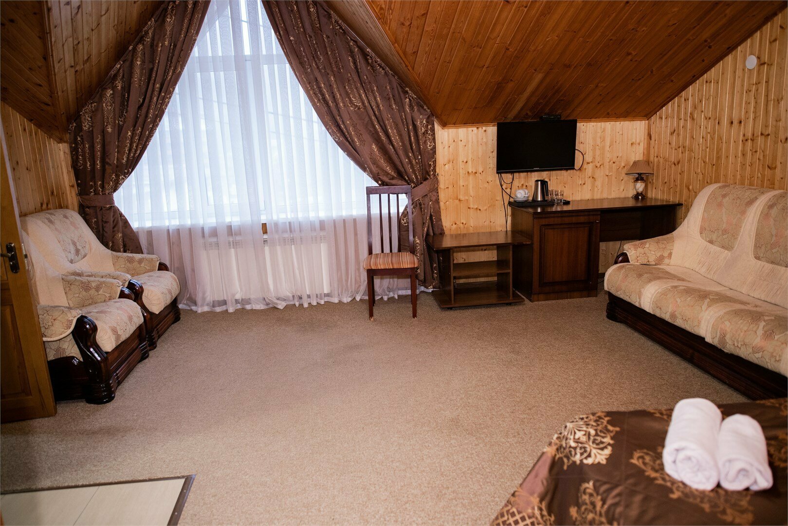 Улучшенный трехместный номер