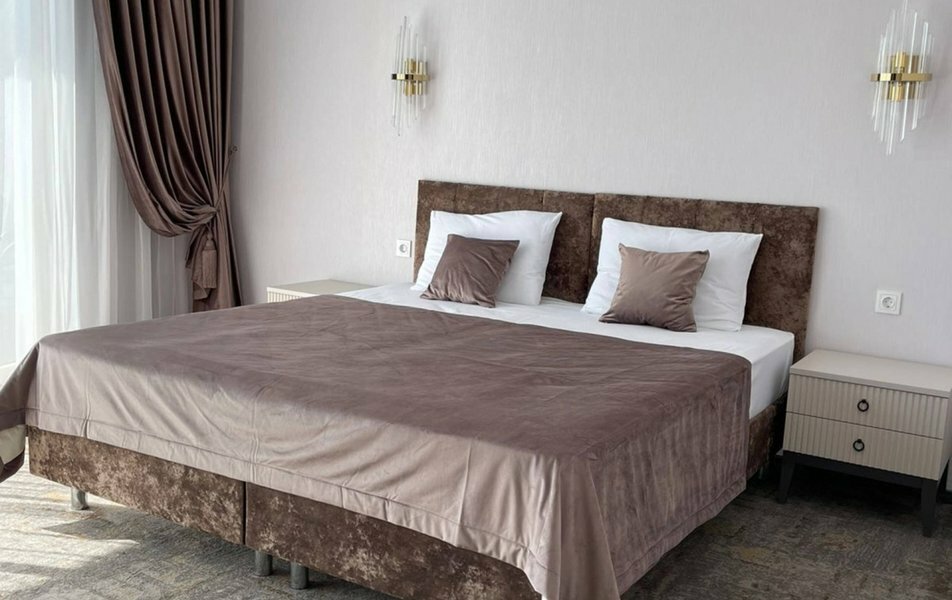 Стандартный 2-местный 1-комнатный (с балконом, вид на море)