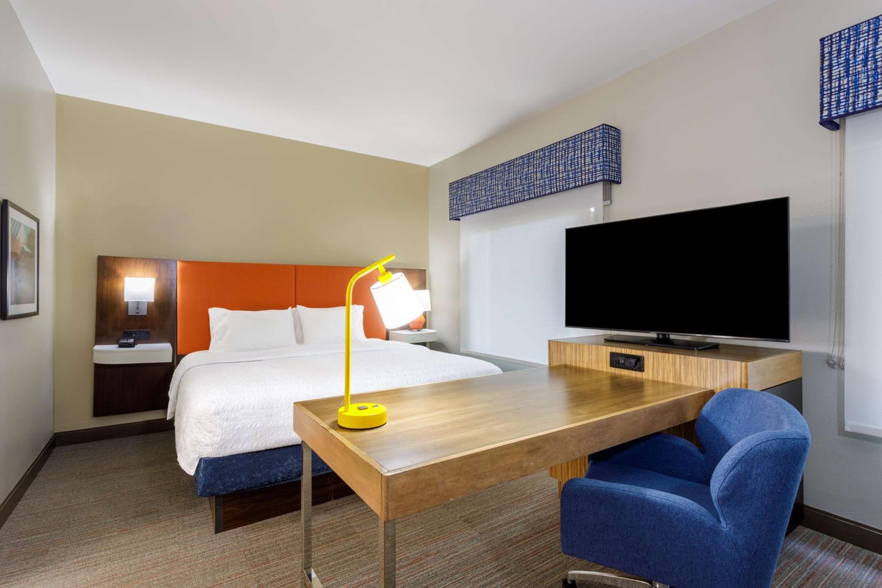 King Room with Peloton Bike