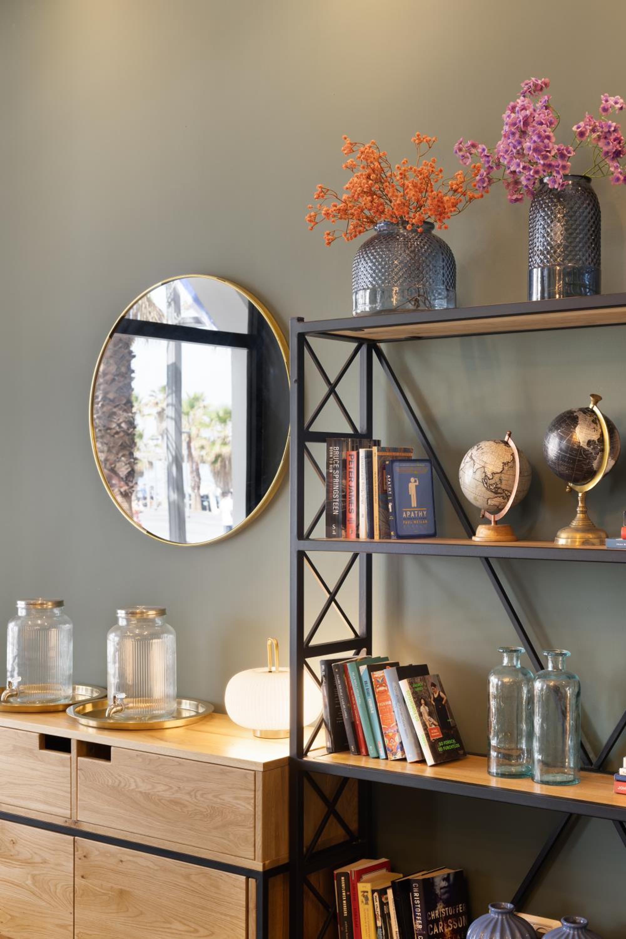 One-Bedroom Apartment (3 Adults)