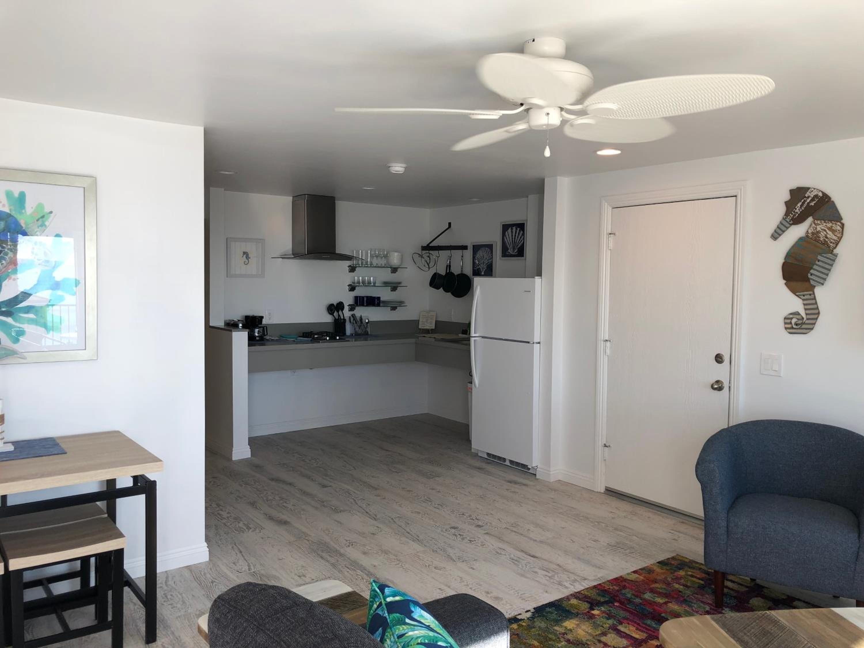 Queen Suite with Sea View