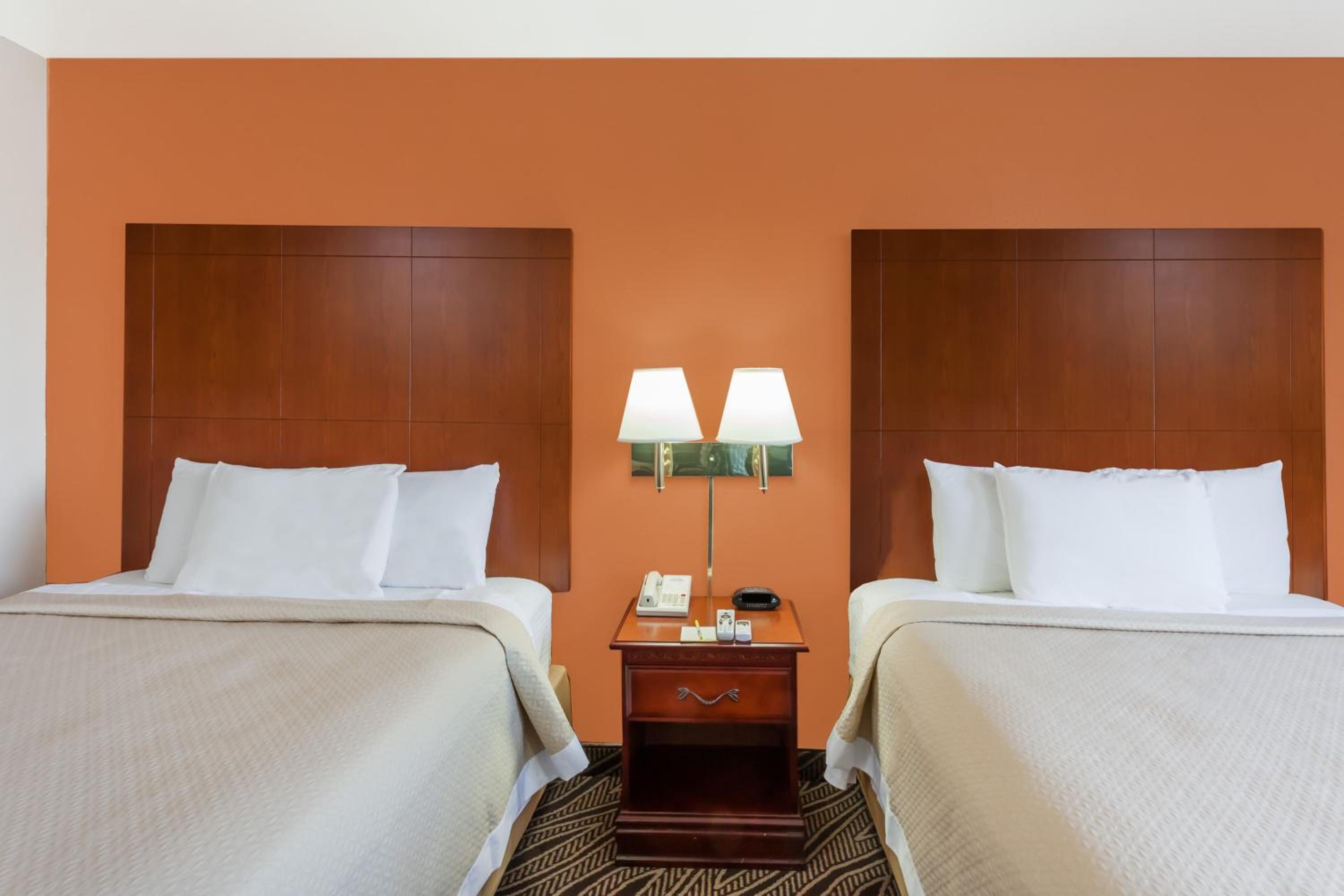 Queen Room with Two Queen Beds - Non-Smoking