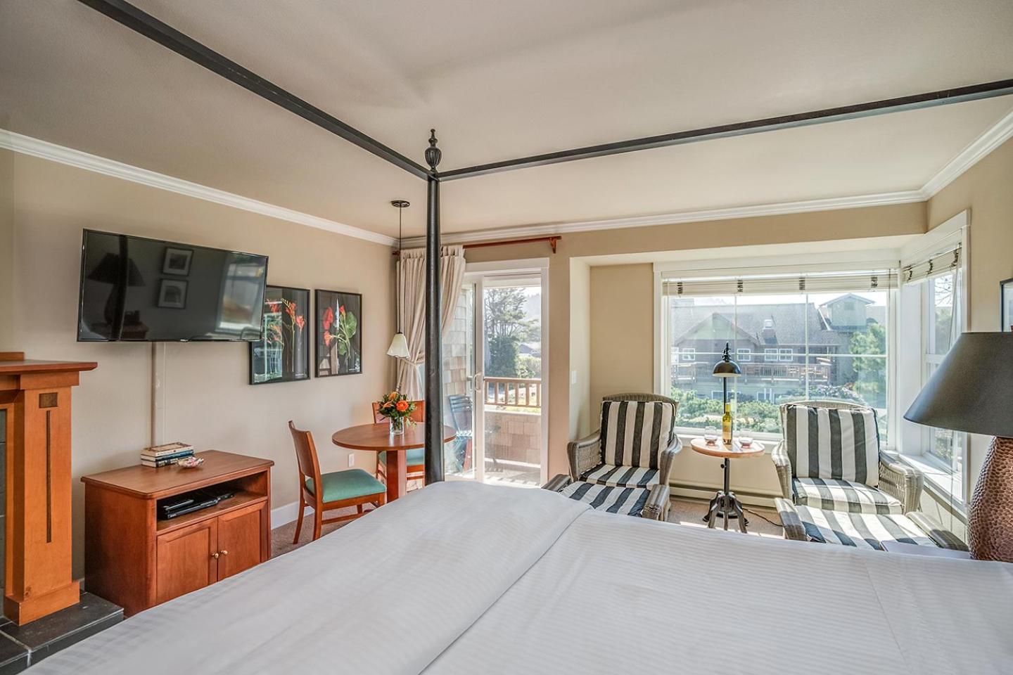 The Courtyard - Premier Queen (Children and Pet Friendly)