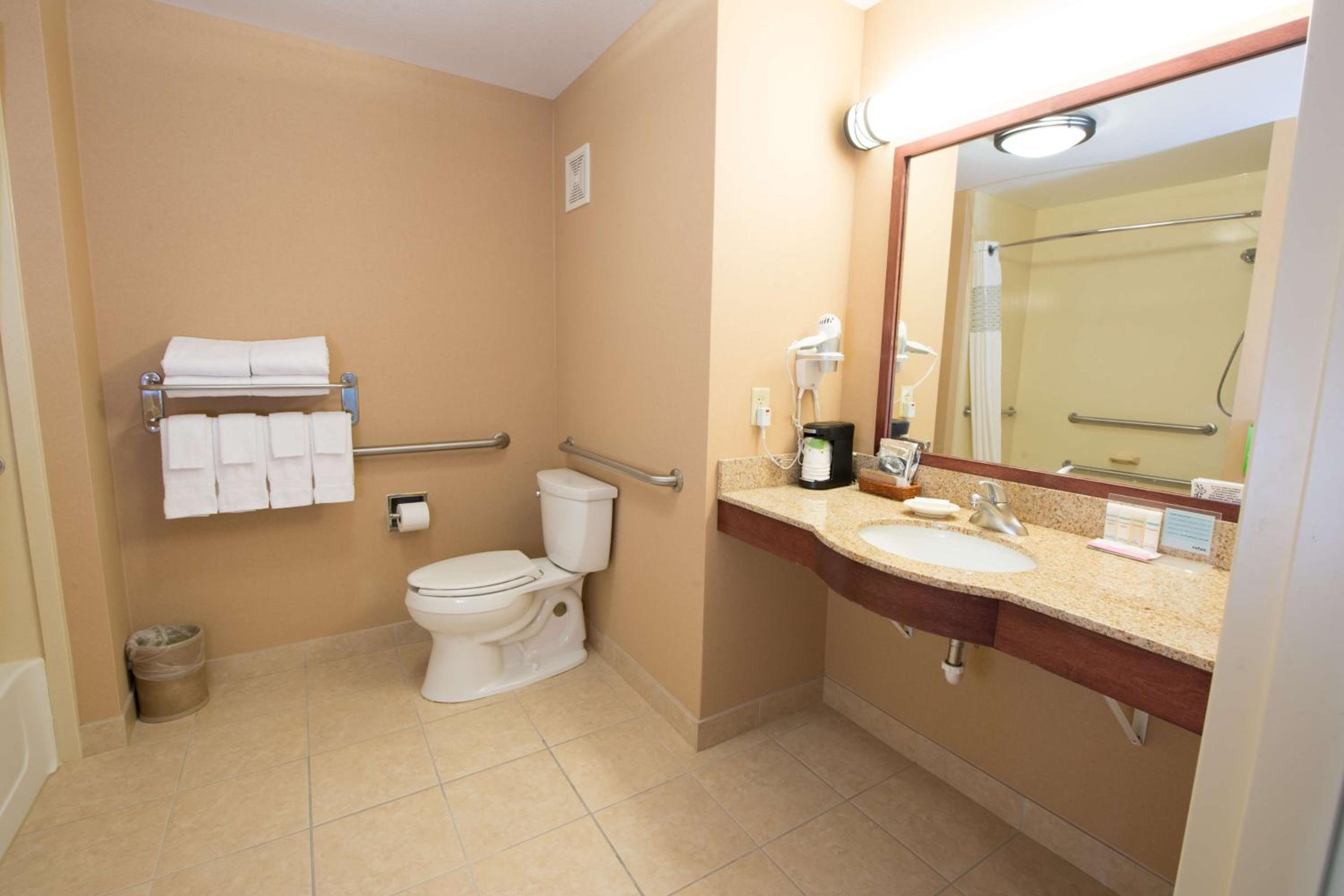 King Room - Mobility Access/Non-Smoking