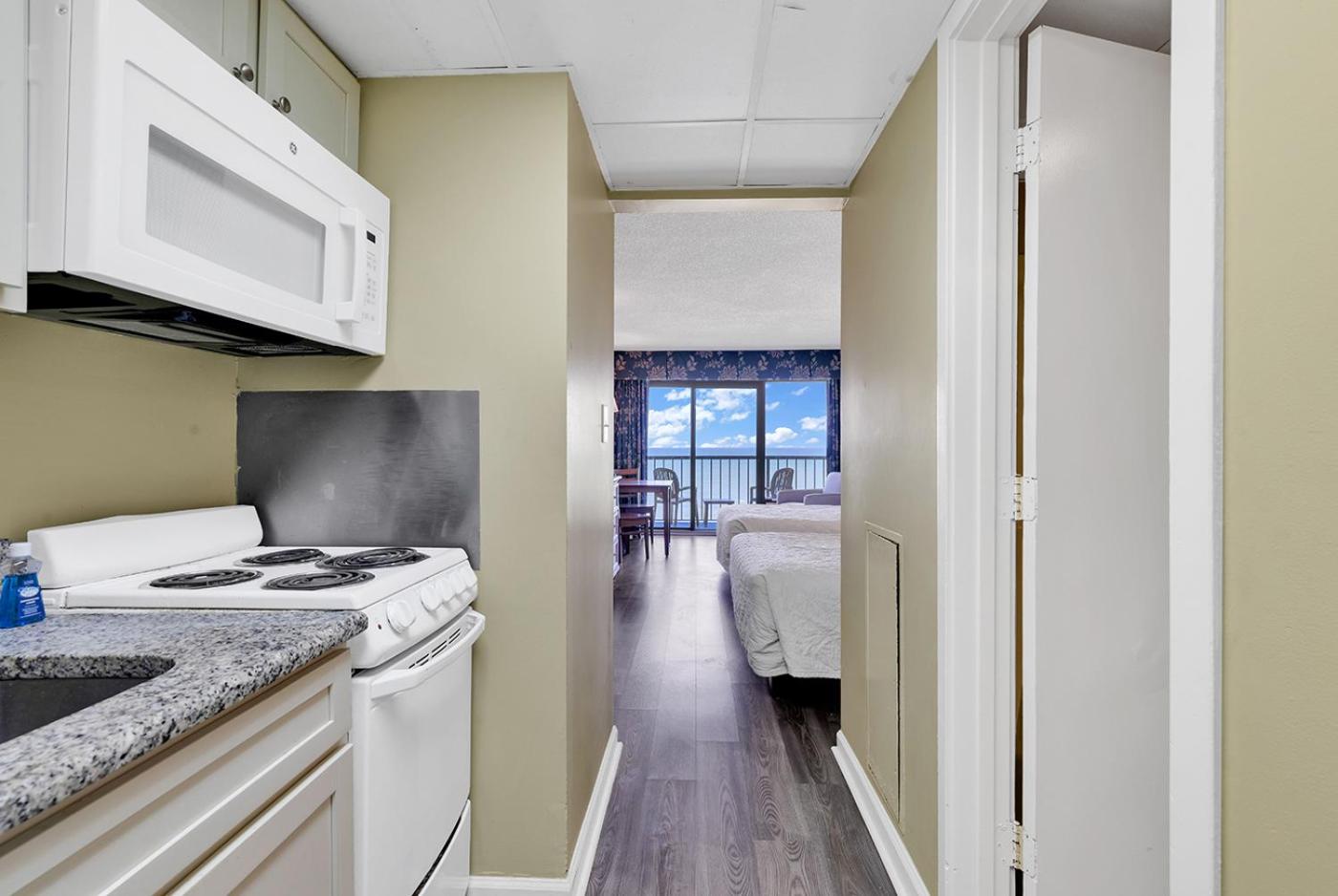 Queen Room with Sea View