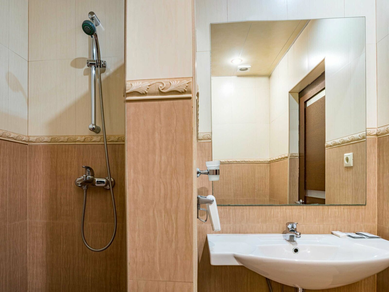 Стандартный трехместный номер