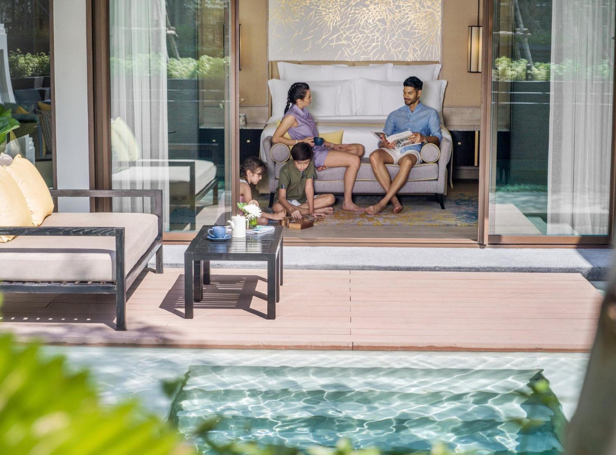 Lagoon Villa with Pool - Club Lounge Access