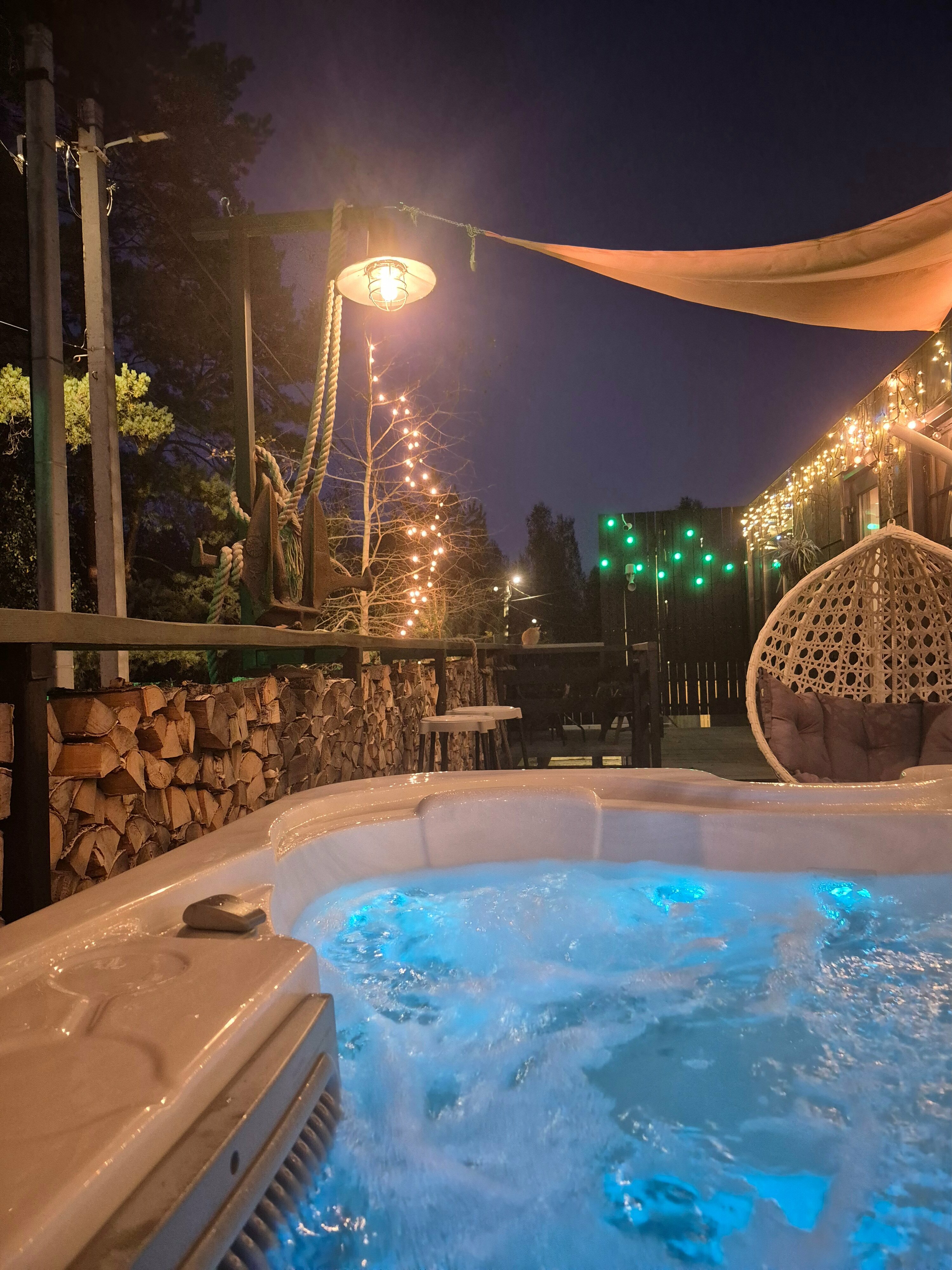 Дом с собственным бассейном