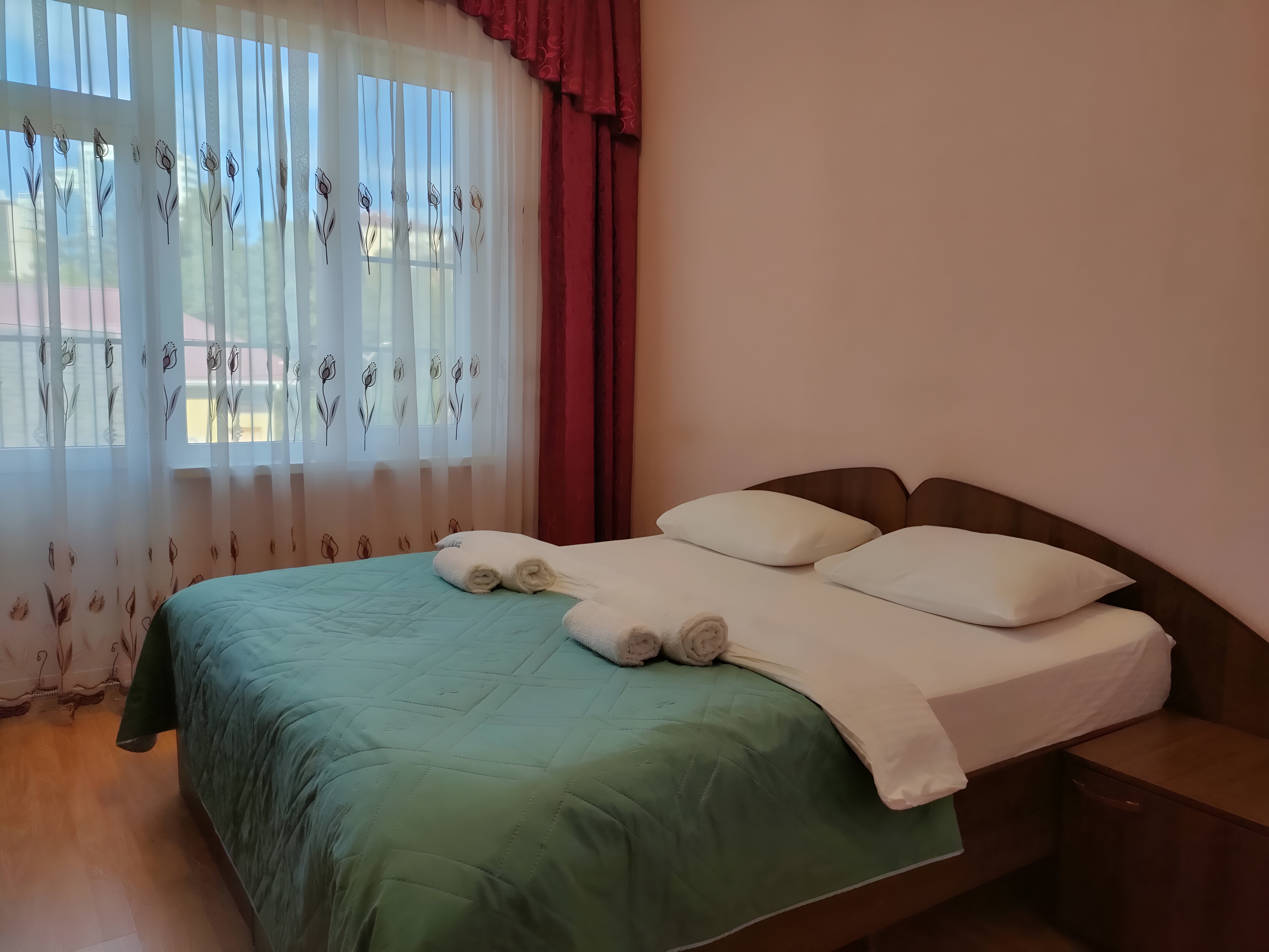 Двухместный номер с 1 кроватью или 2 отдельными кроватями и балконом