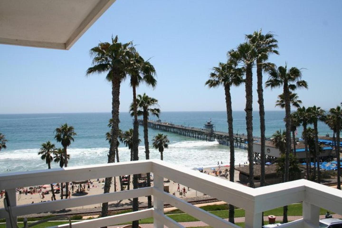 Deluxe Two-Bedroom Suite - Ocean Front